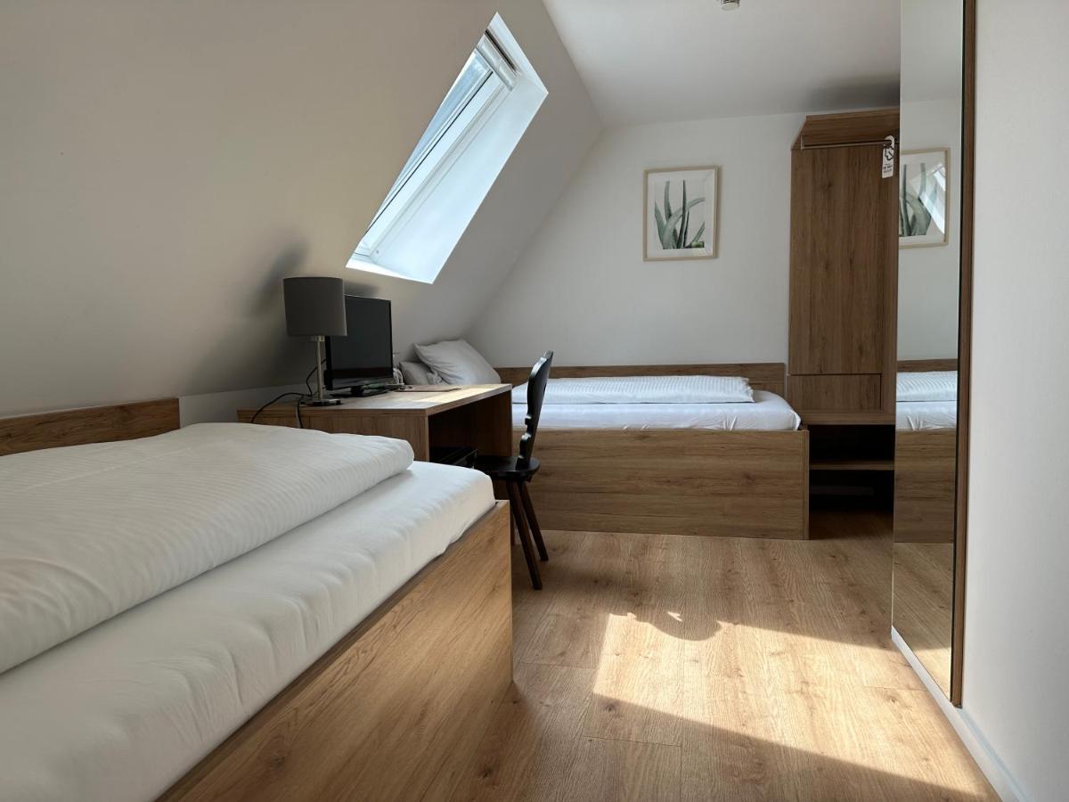 Zweibettzimmer