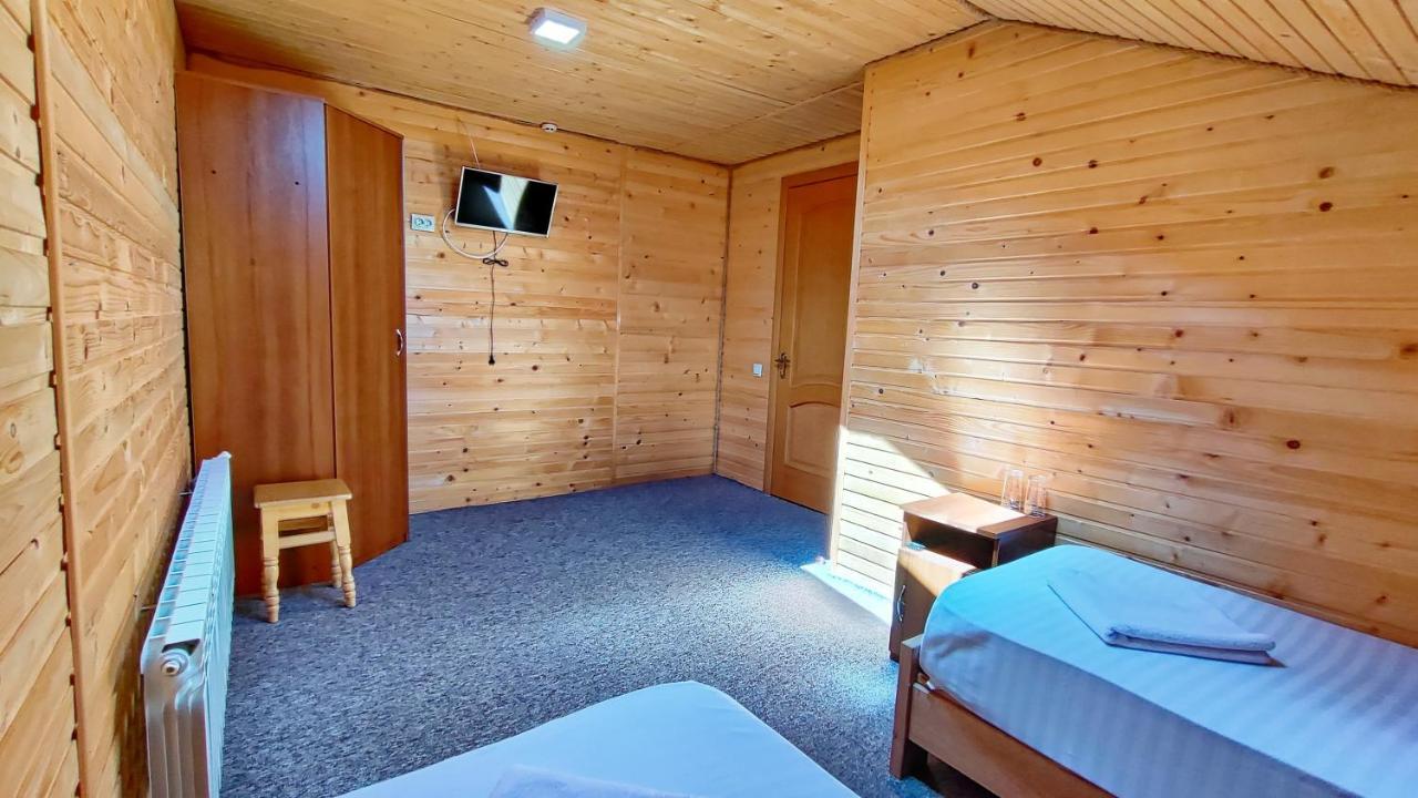 Familienzimmer (5 Erwachsene)