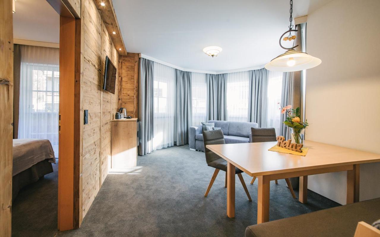 Superior Zimmer mit Kingsize-Bett
