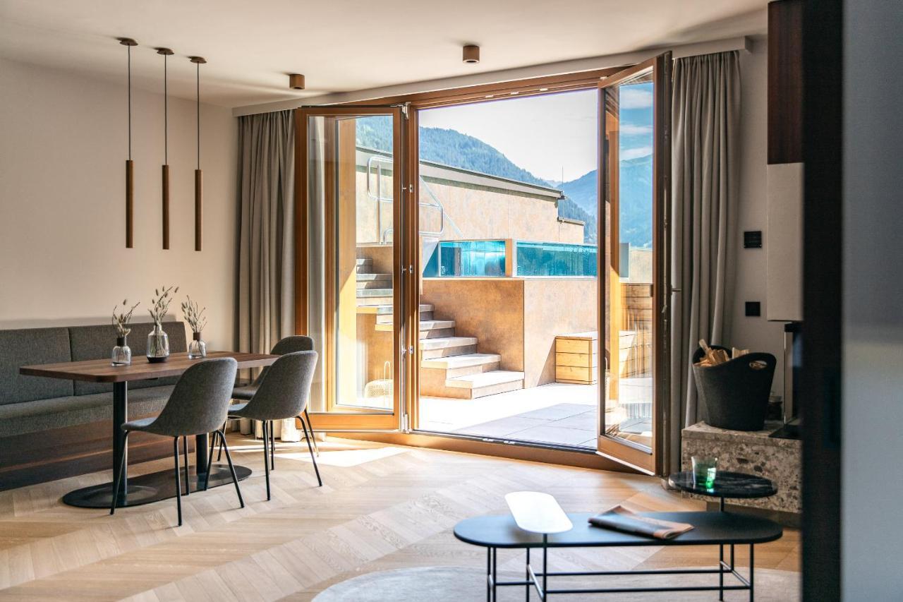 Junior Suite mit privatem Pool
