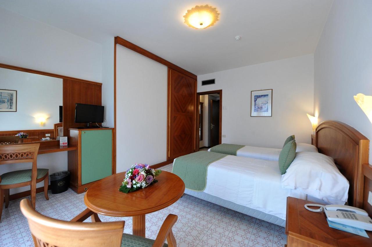 Classic Doppel- oder Zweibettzimmer