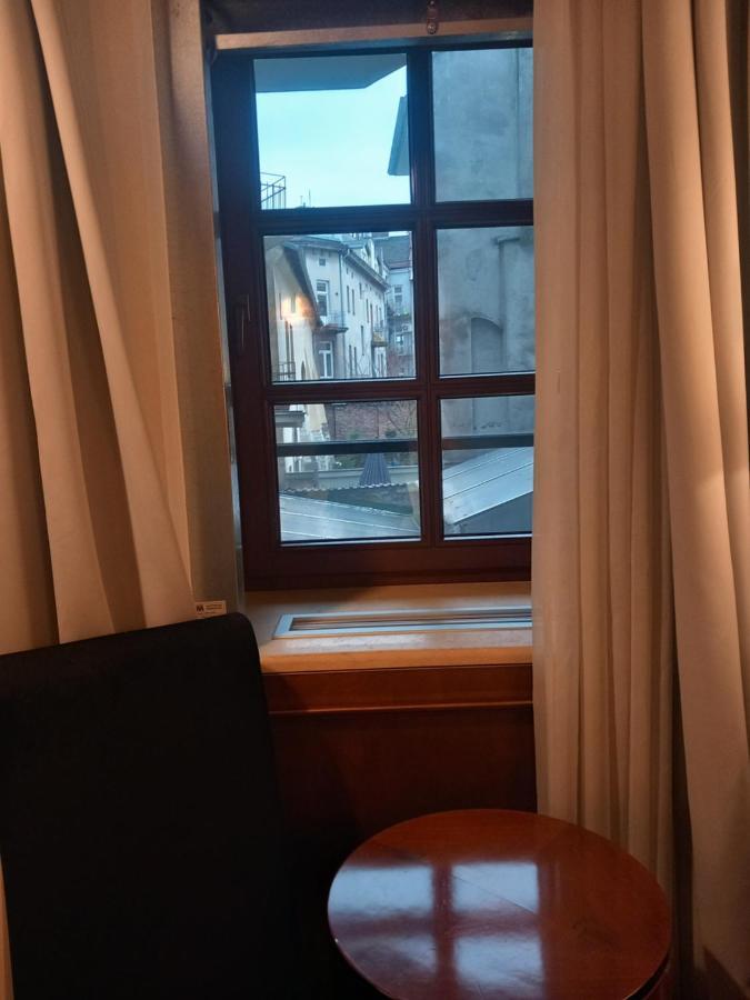 Economy Standard Zimmer