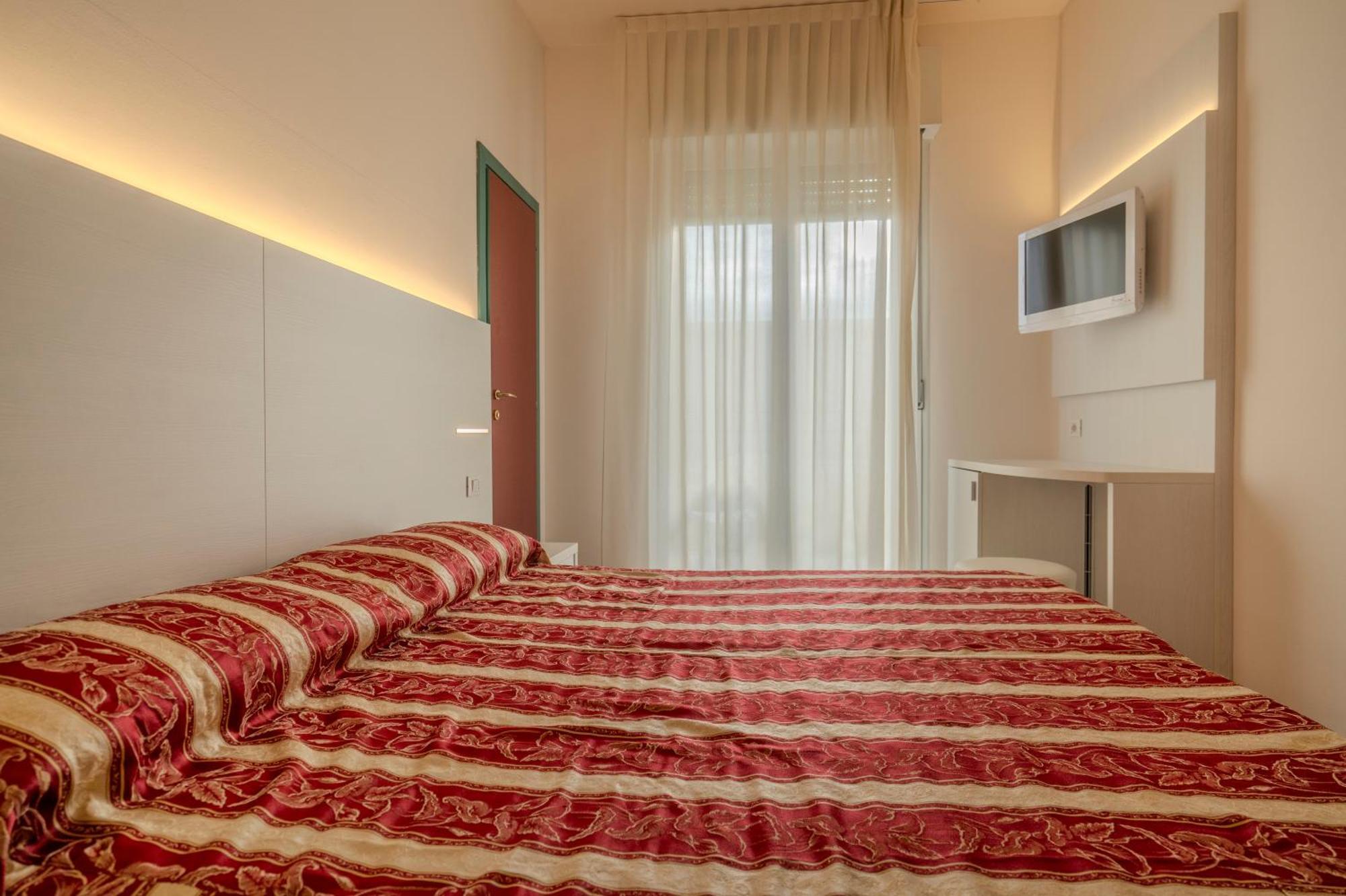 Doppelzimmer mit Balkon