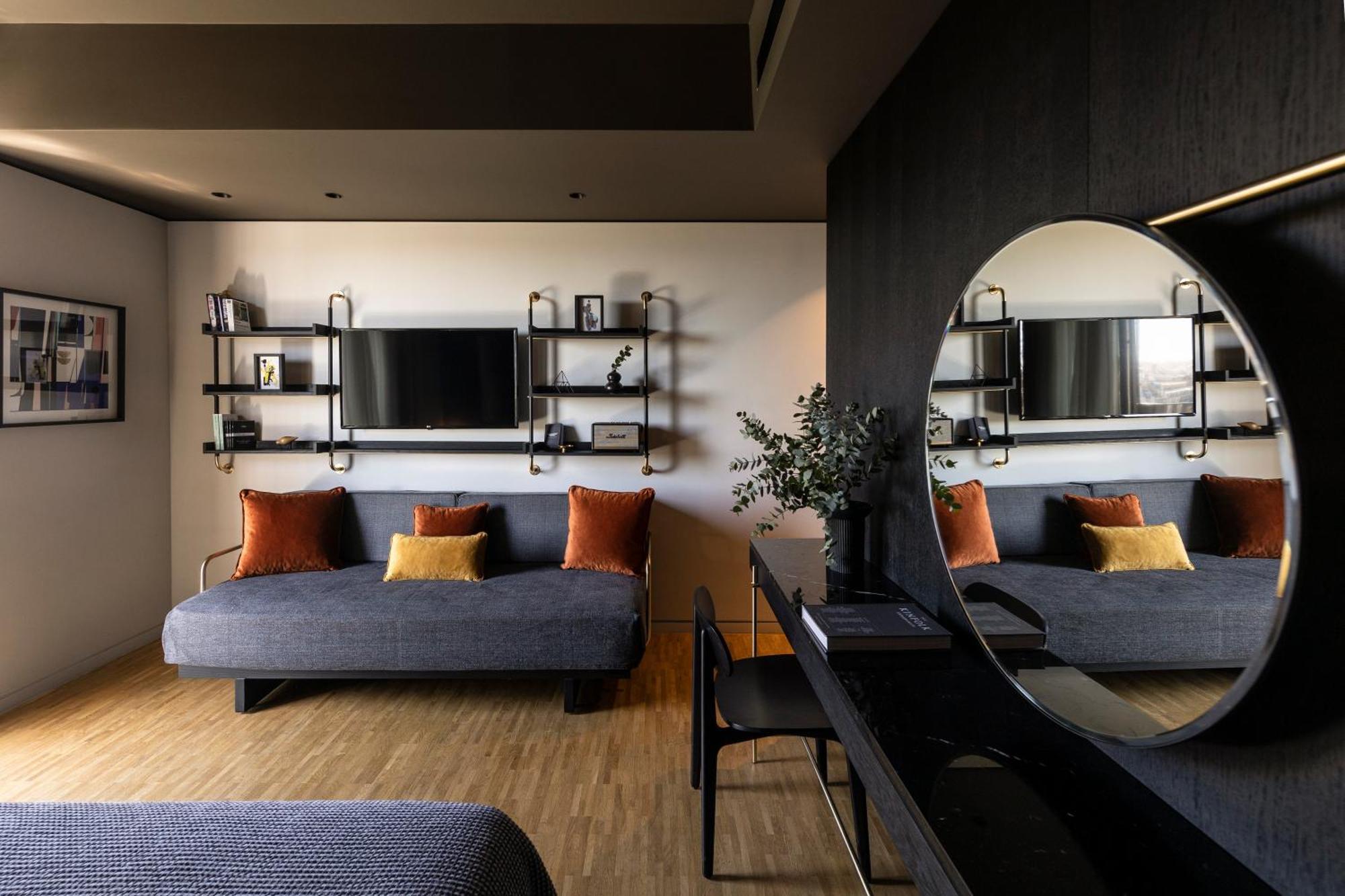 Deluxe Dreibettzimmer mit Balkon