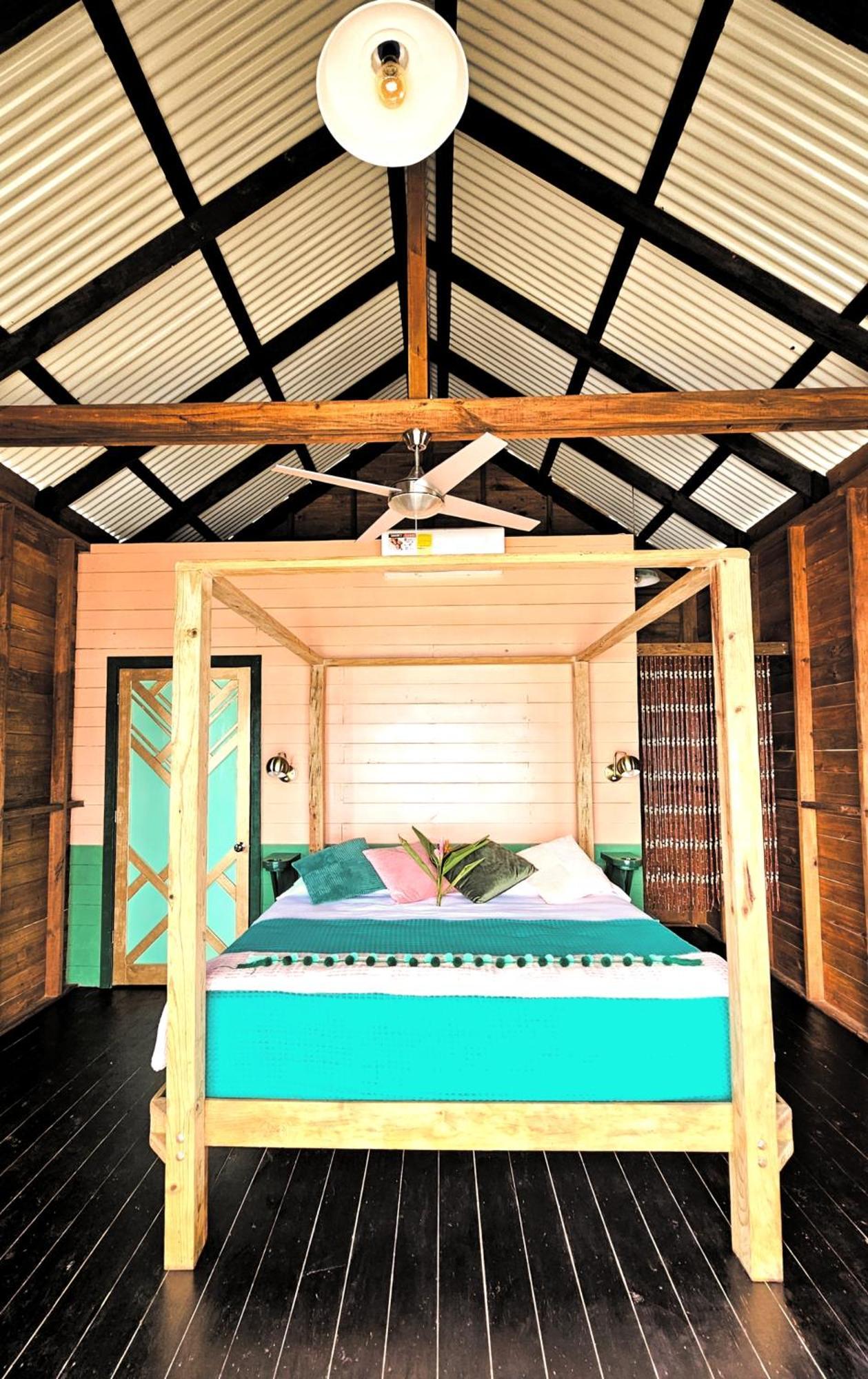 Bungalow am Wasser