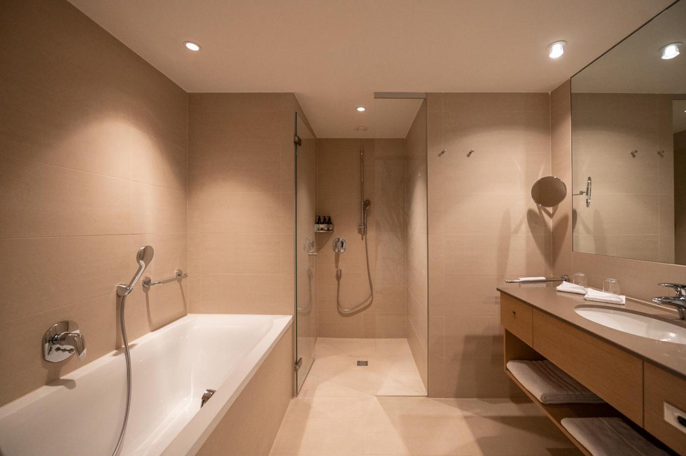 Superior Doppelzimmer mit Seeblick
