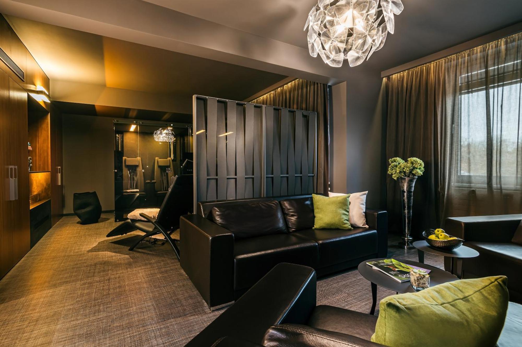 Wellness Suite mit eigenem Mini-Spa