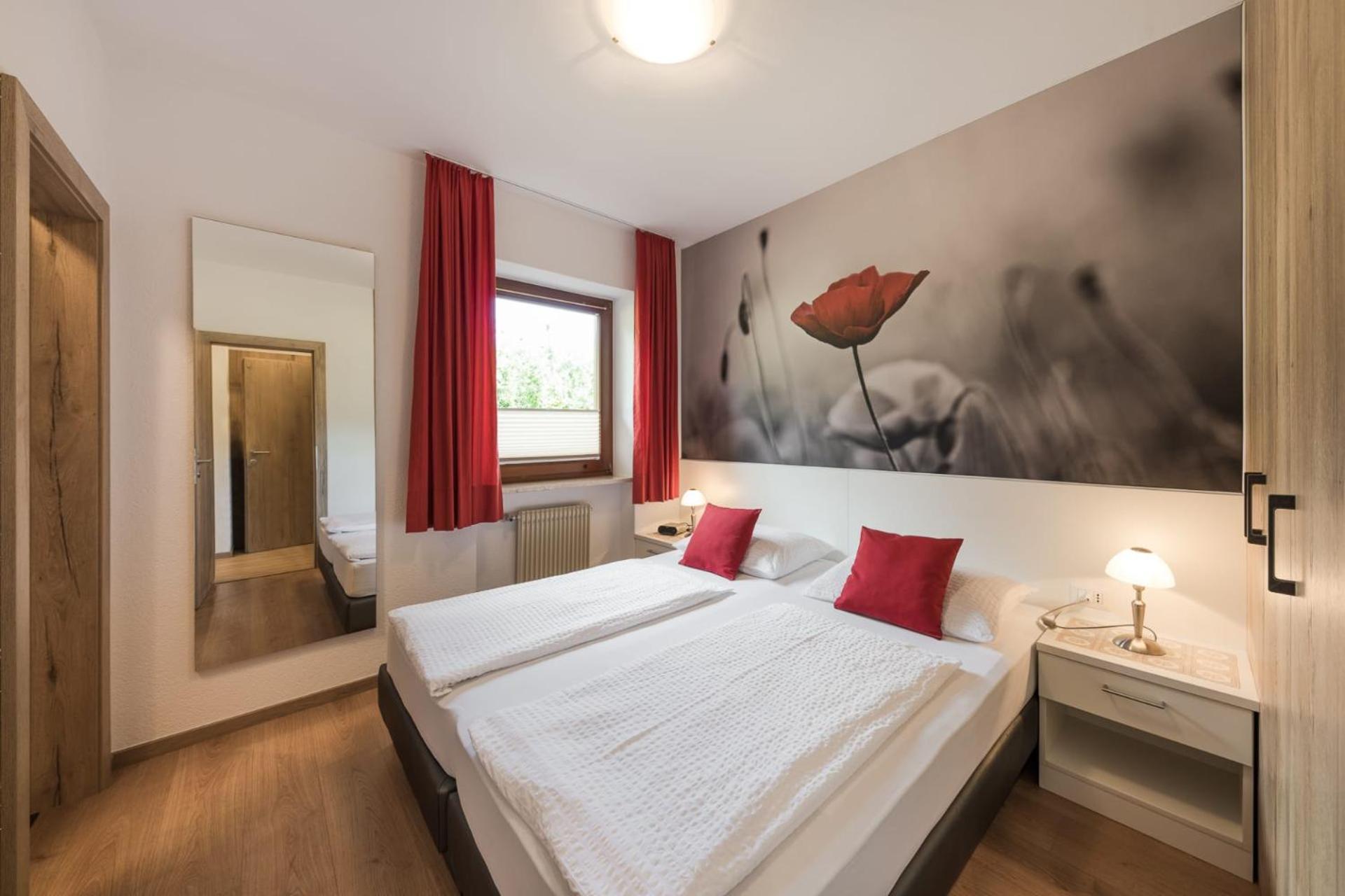 Apartment mit Balkon