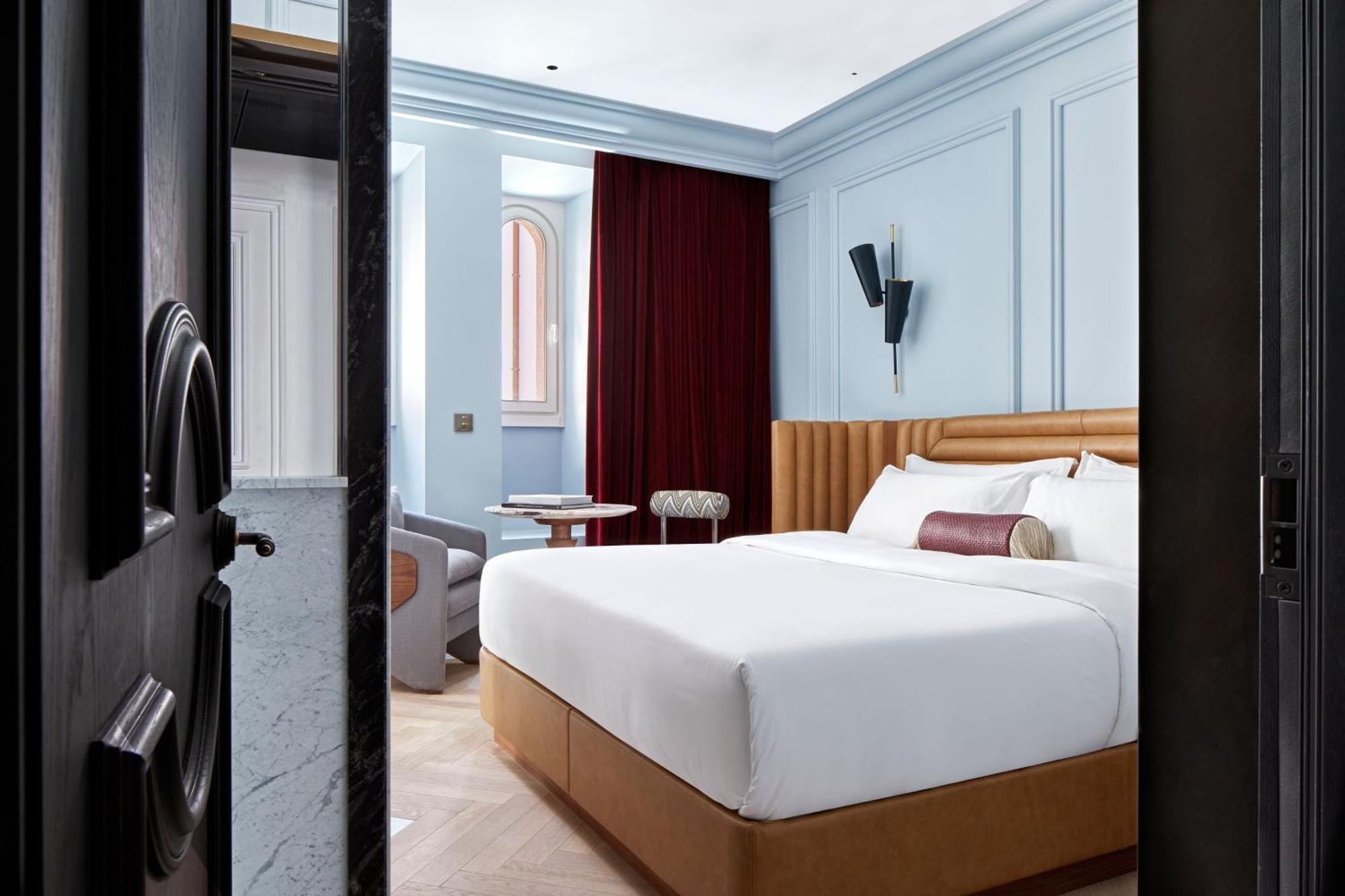 Standard Zimmer mit Kingsize-Bett