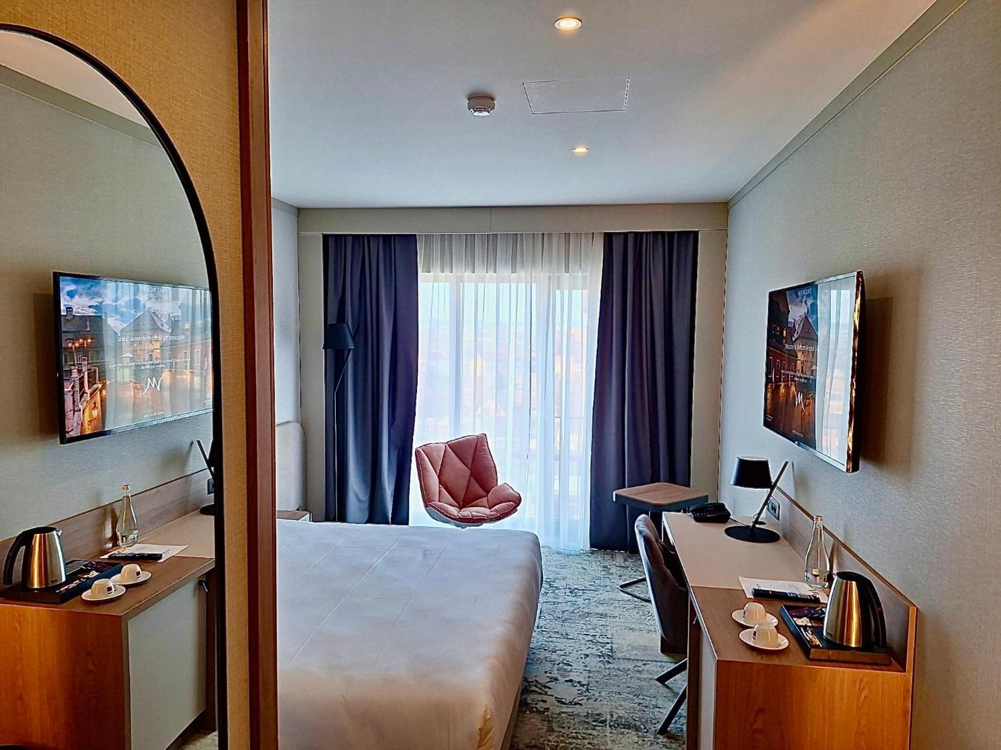 Superior Zimmer mit Kingsize-Bett