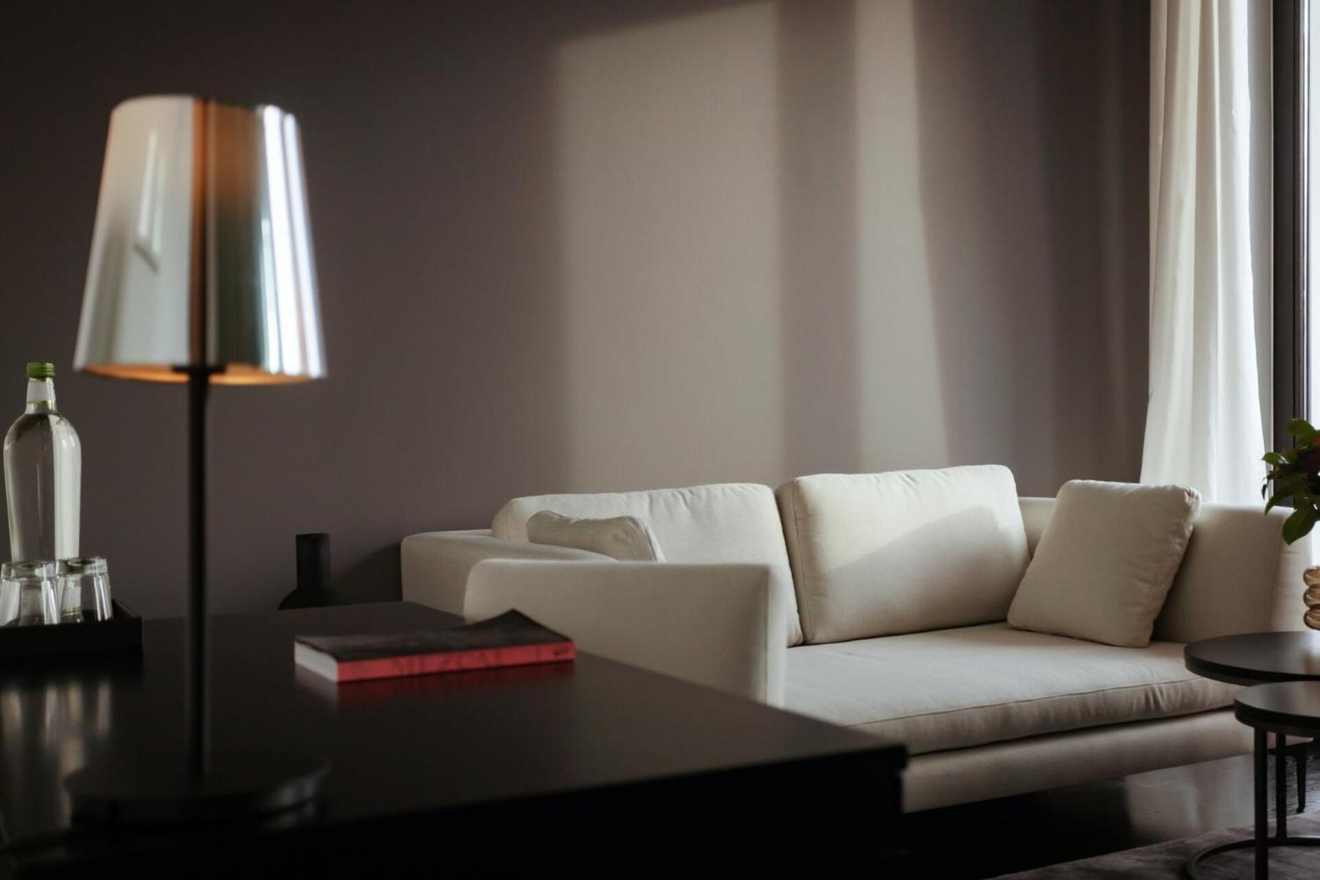 Suite PRIVATE / SENSE
