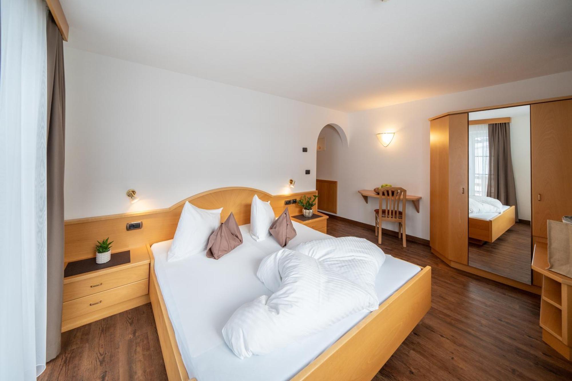 Budget Doppelzimmer - Residence Hotellino (50 m entfernt)