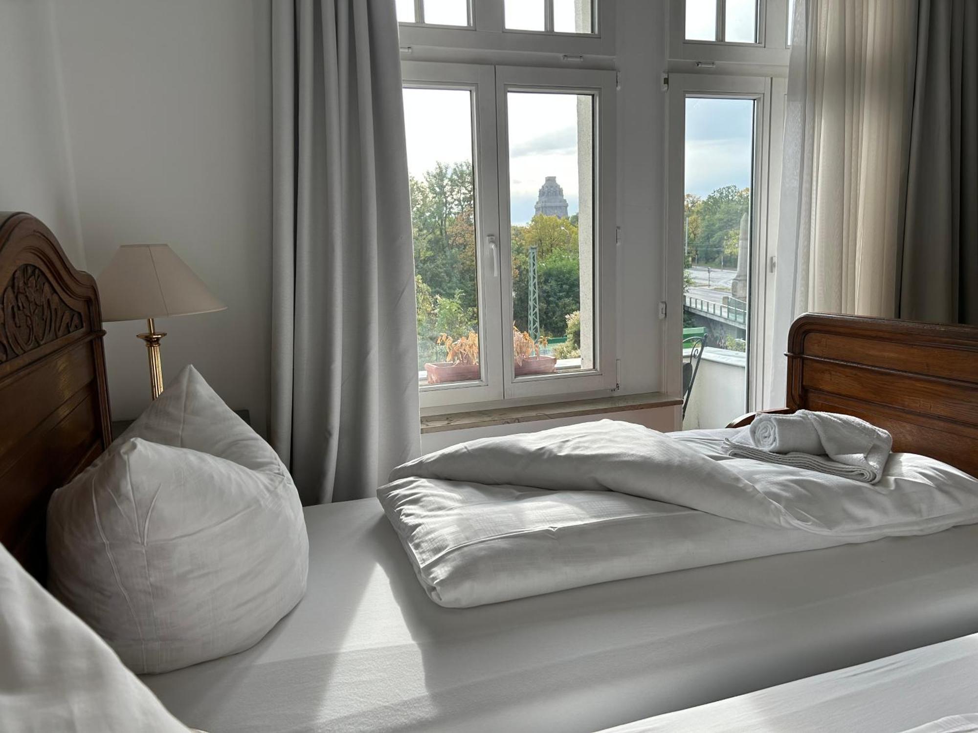 Doppelzimmer mit Balkon