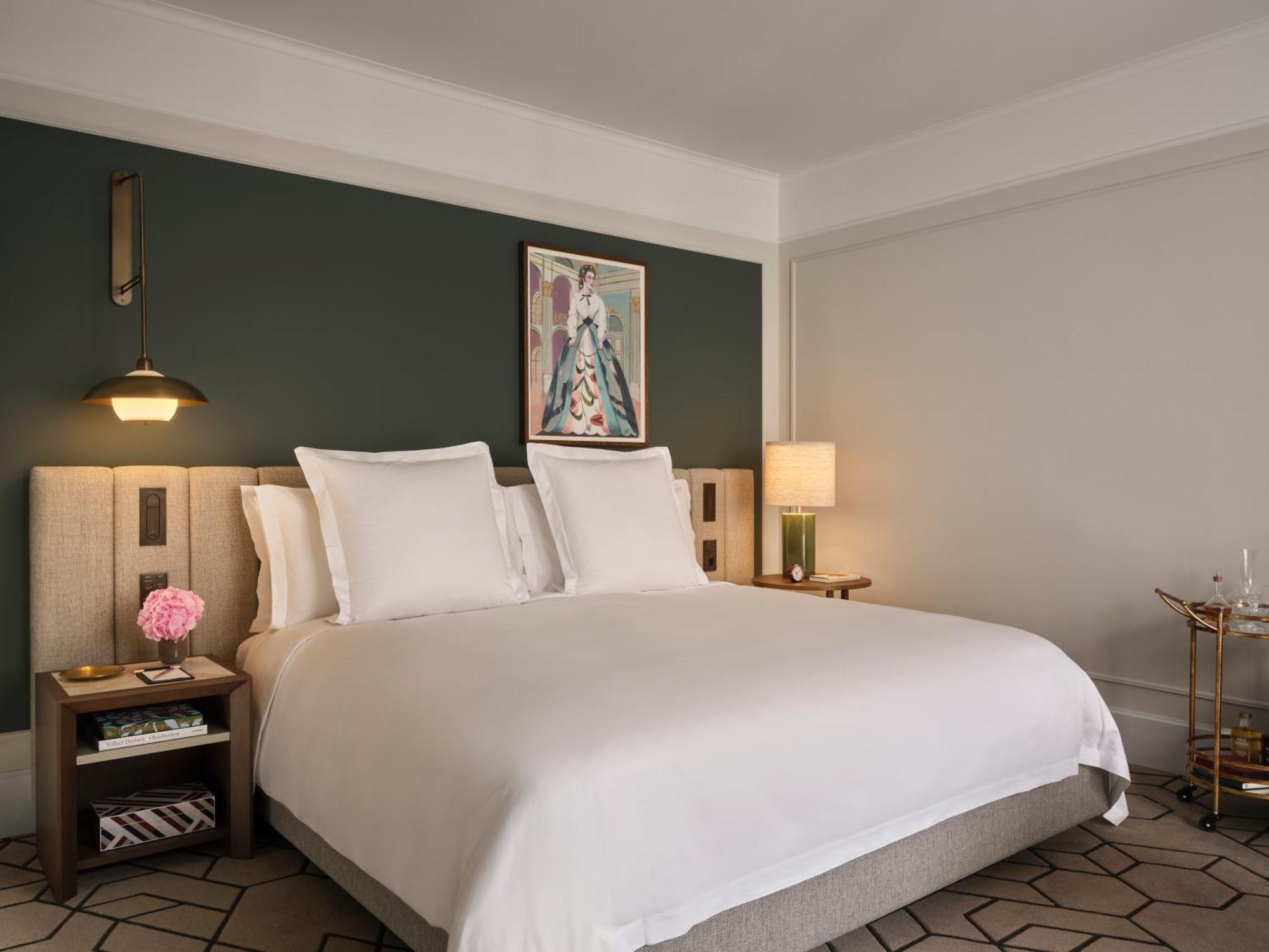 Grand Premier Zimmer mit Kingsize-Bett