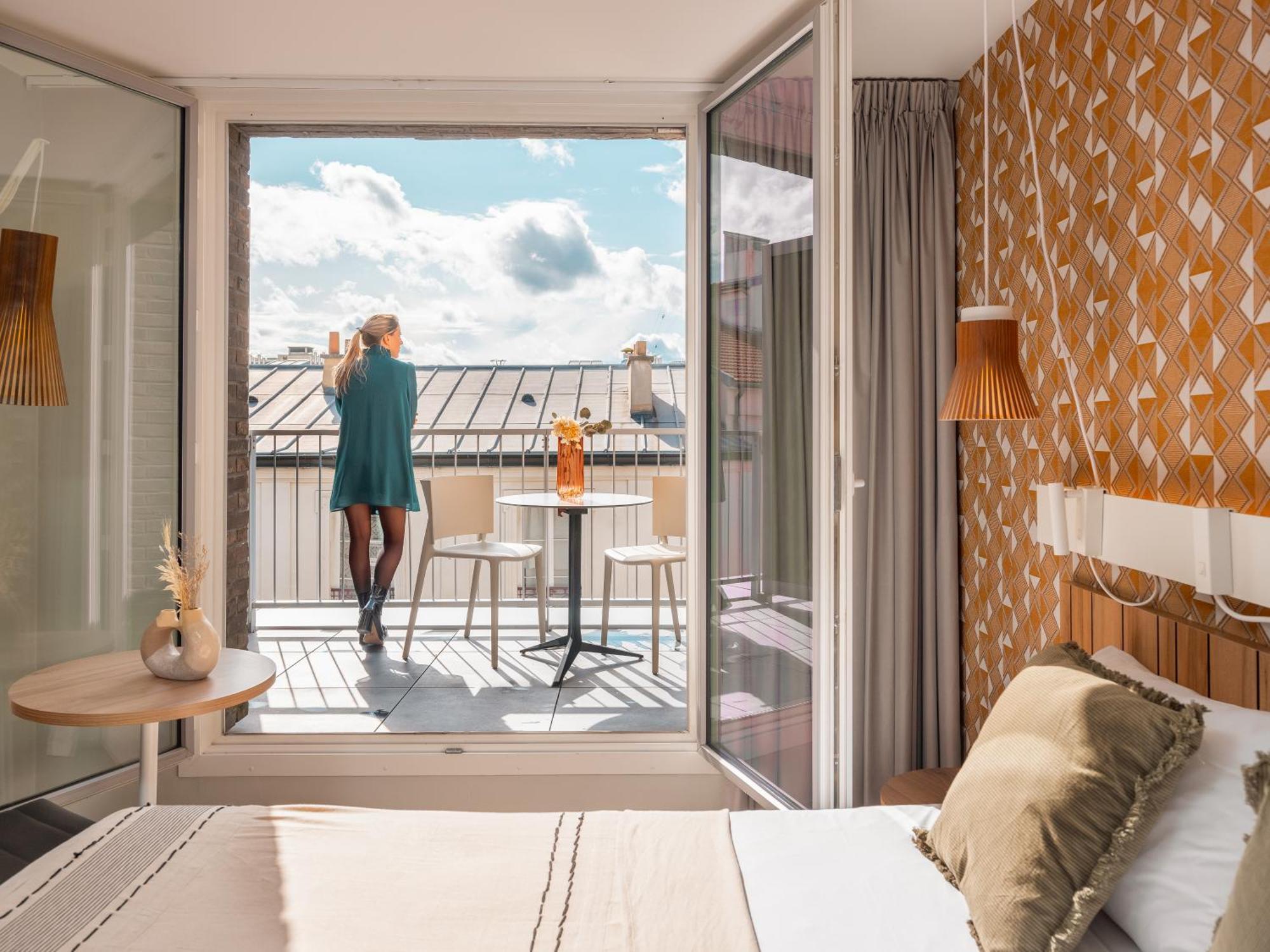 Superior Zimmer mit Queensize-Bett und Balkon