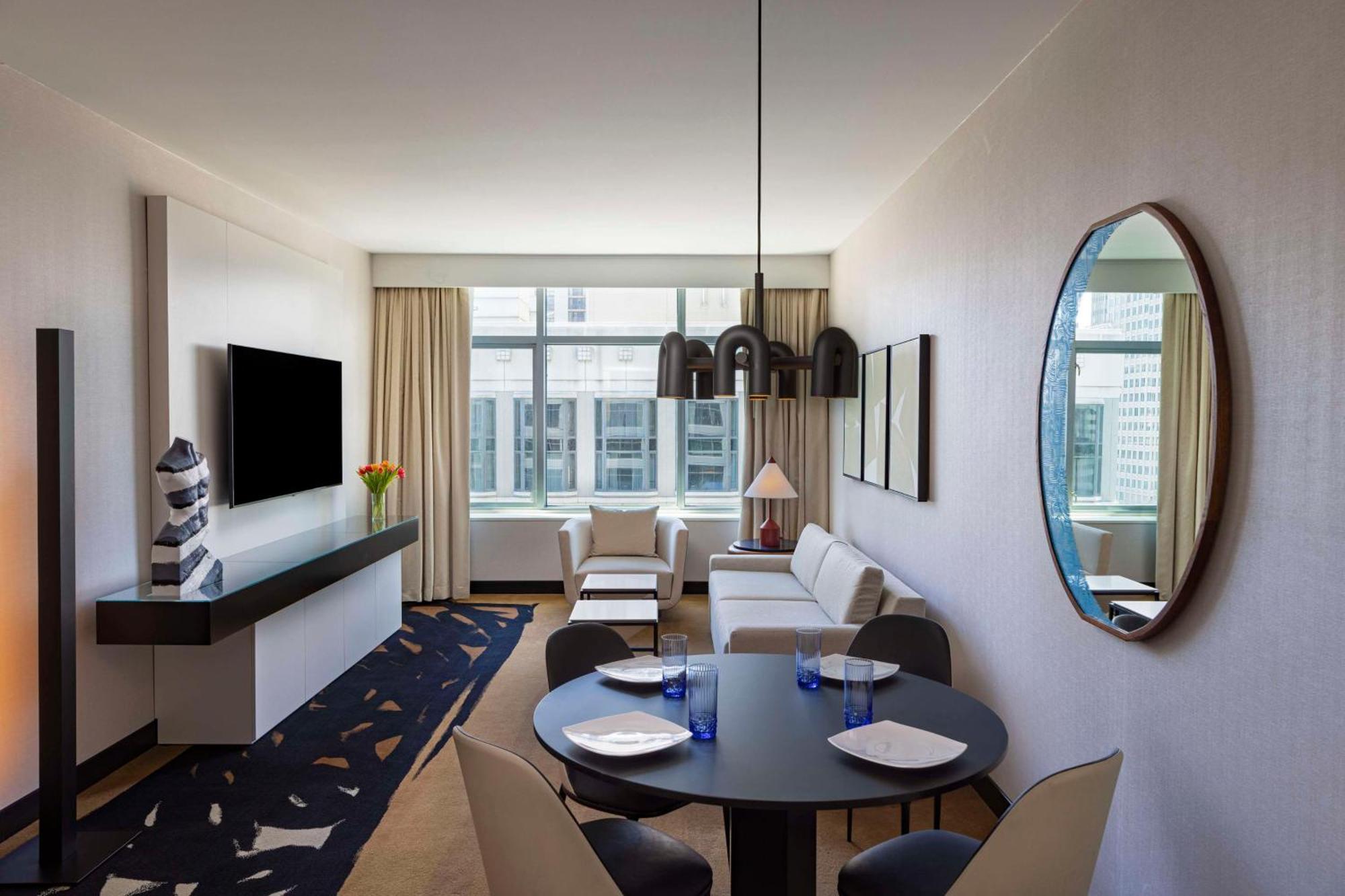 Luxus Suite mit 1 Schlafzimmer und Kingsize-Bett
