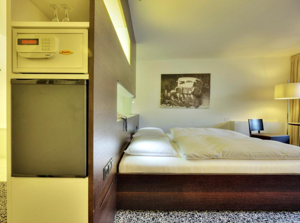 Doppelzimmer mit Balkon