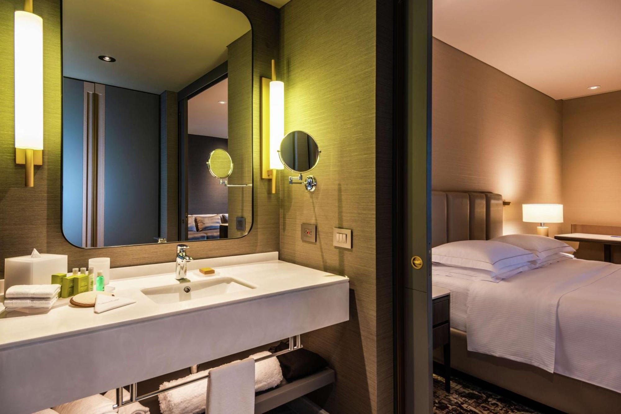 Eckstudio-Suite mit Kingsize-Bett