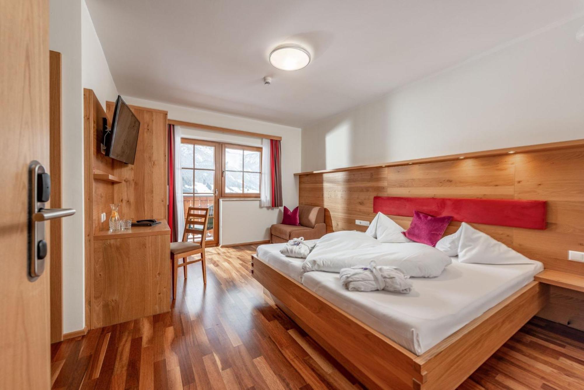 Familienzimmer mit Balkon