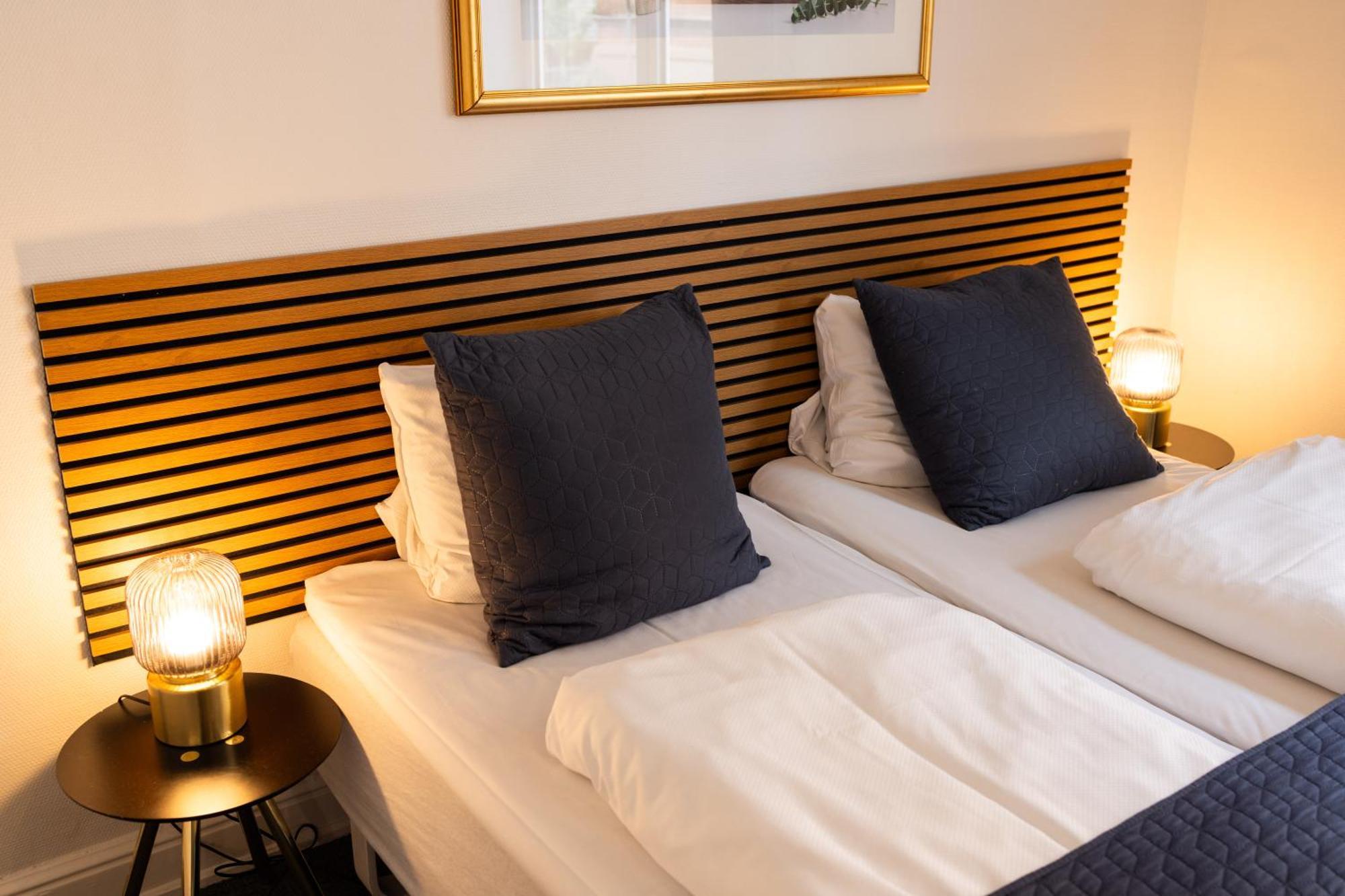 Doppel-/Zweibettzimmer mit Zustellbett