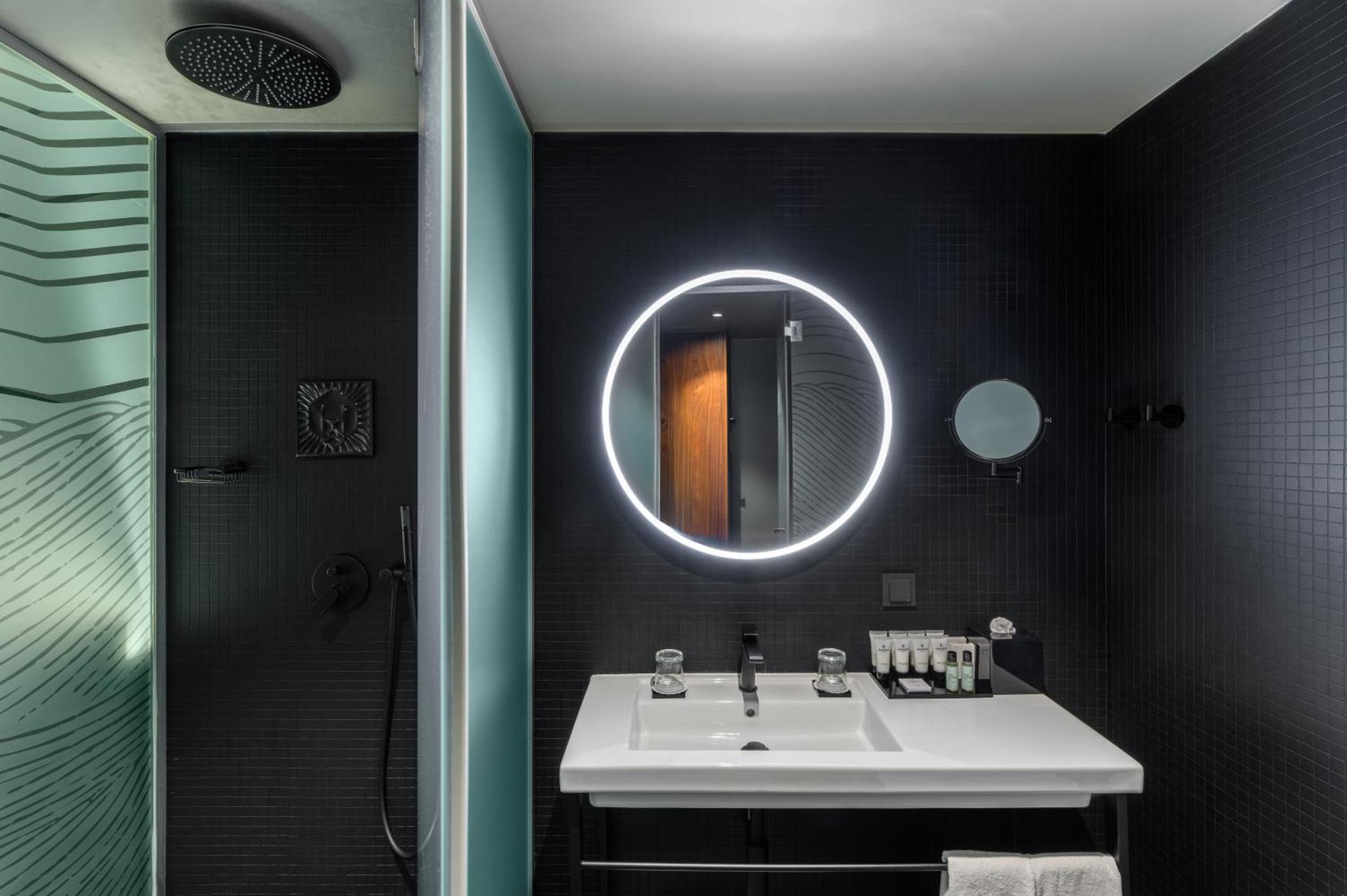 Superior Doppelzimmer mit Blick auf die Donau