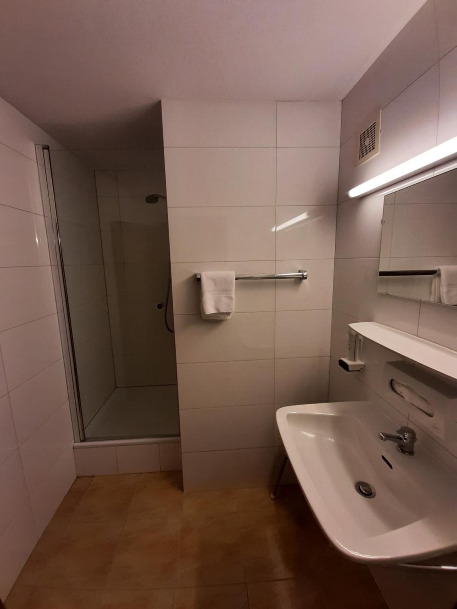Standard Vierbettzimmer