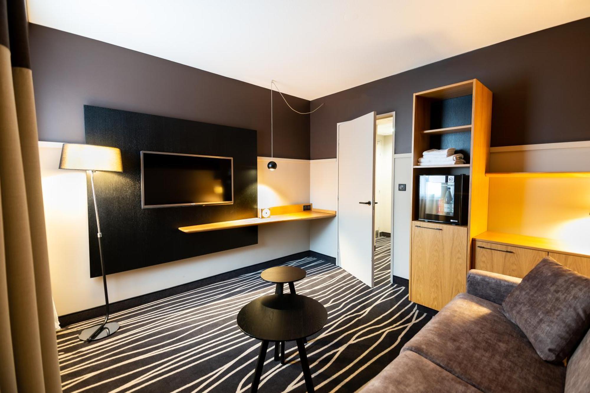 Junior Suite mit 1 Doppelbett und 1 Schlafsofa