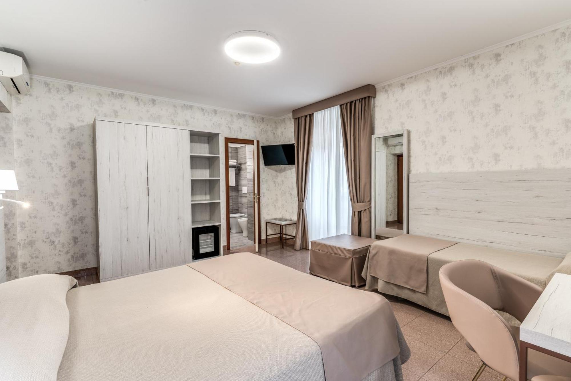 Superior Dreibettzimmer