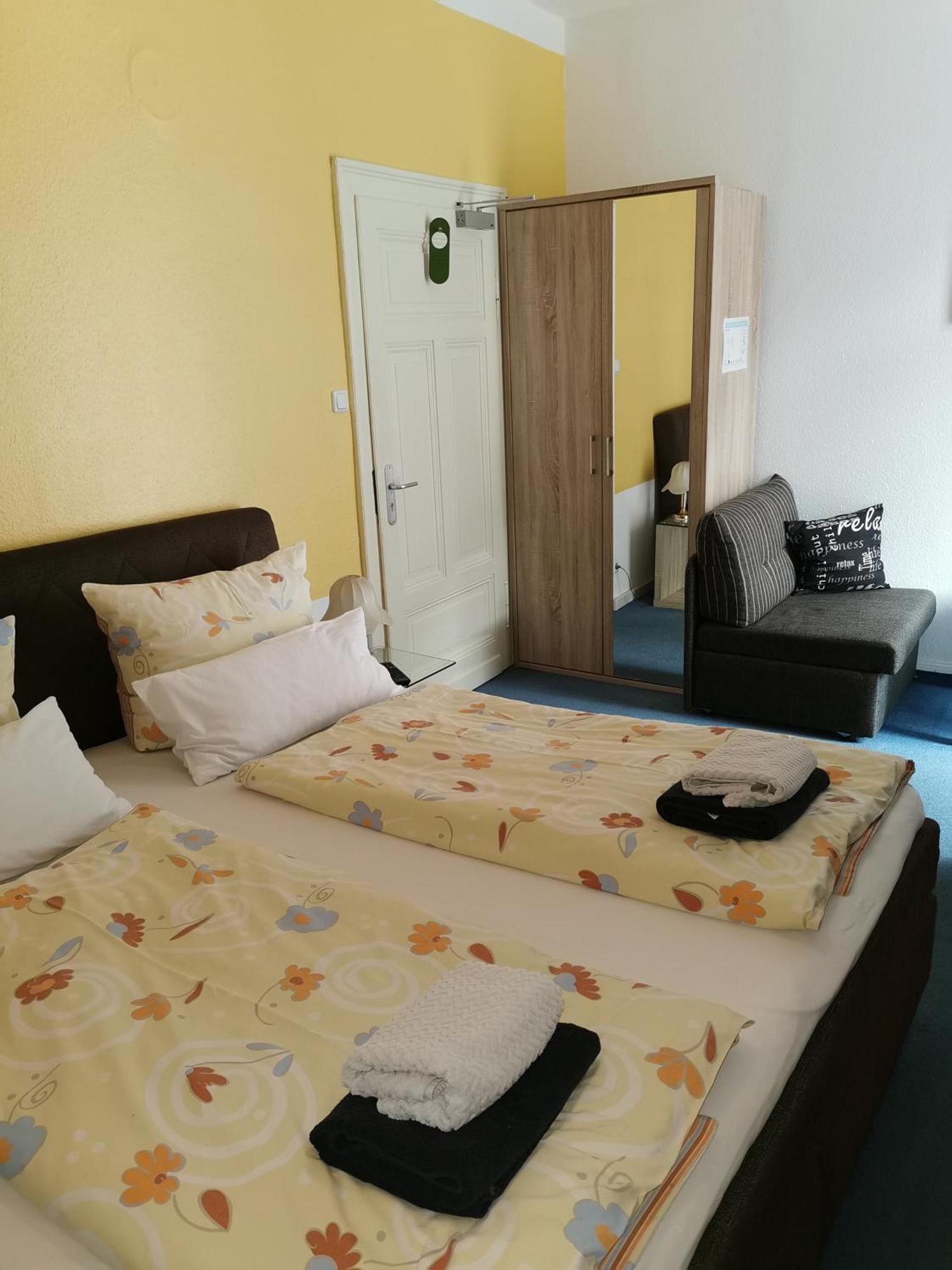 Doppelzimmer mit eigenem Bad