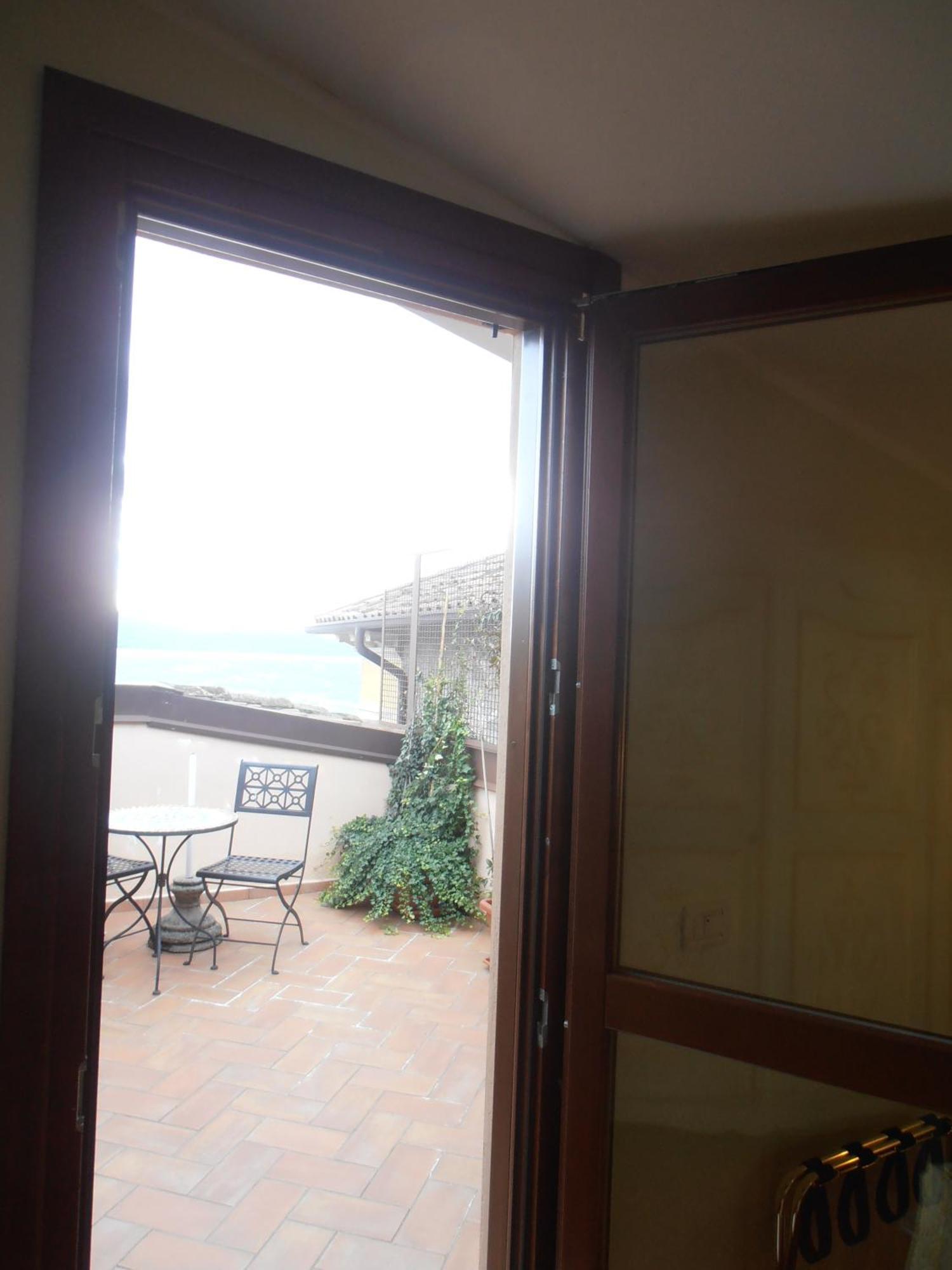 Doppelzimmer mit Terrasse und Seeblick