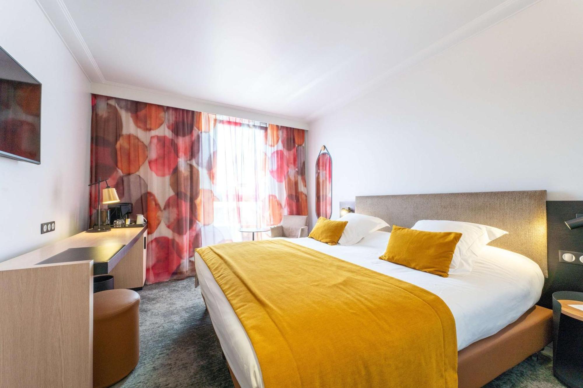 Superior Zimmer mit Kingsize-Bett