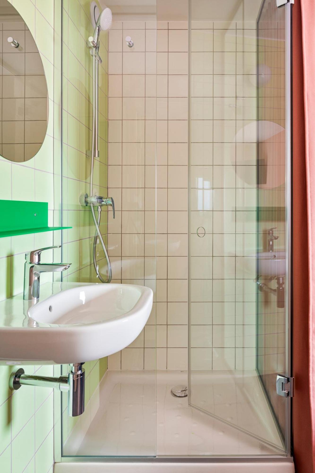 Familiensuite - 2 Doppelzimmer mit Verbindungstür