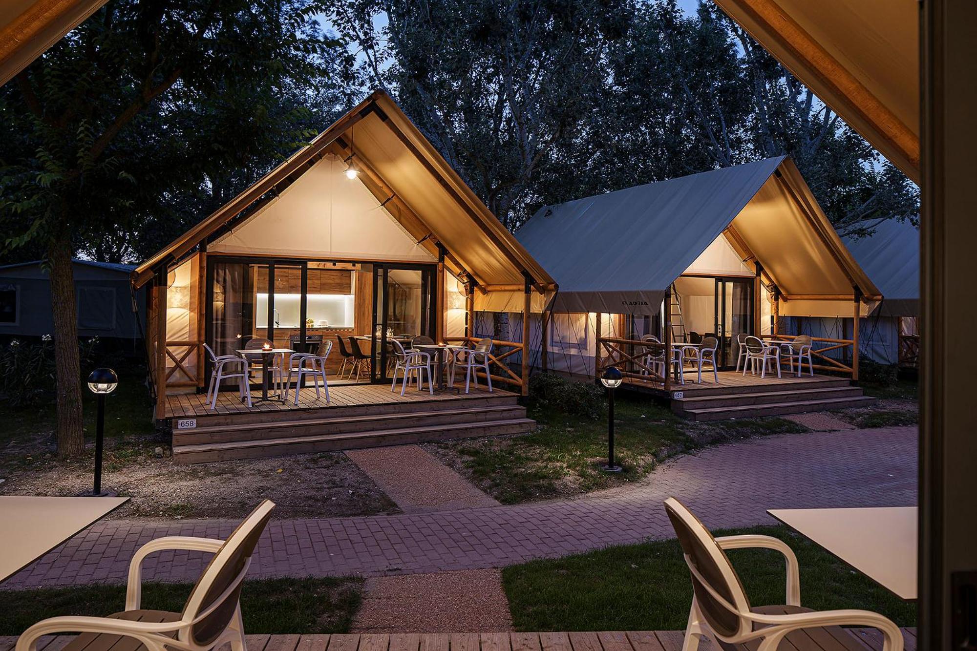 Zelt-Lodge
