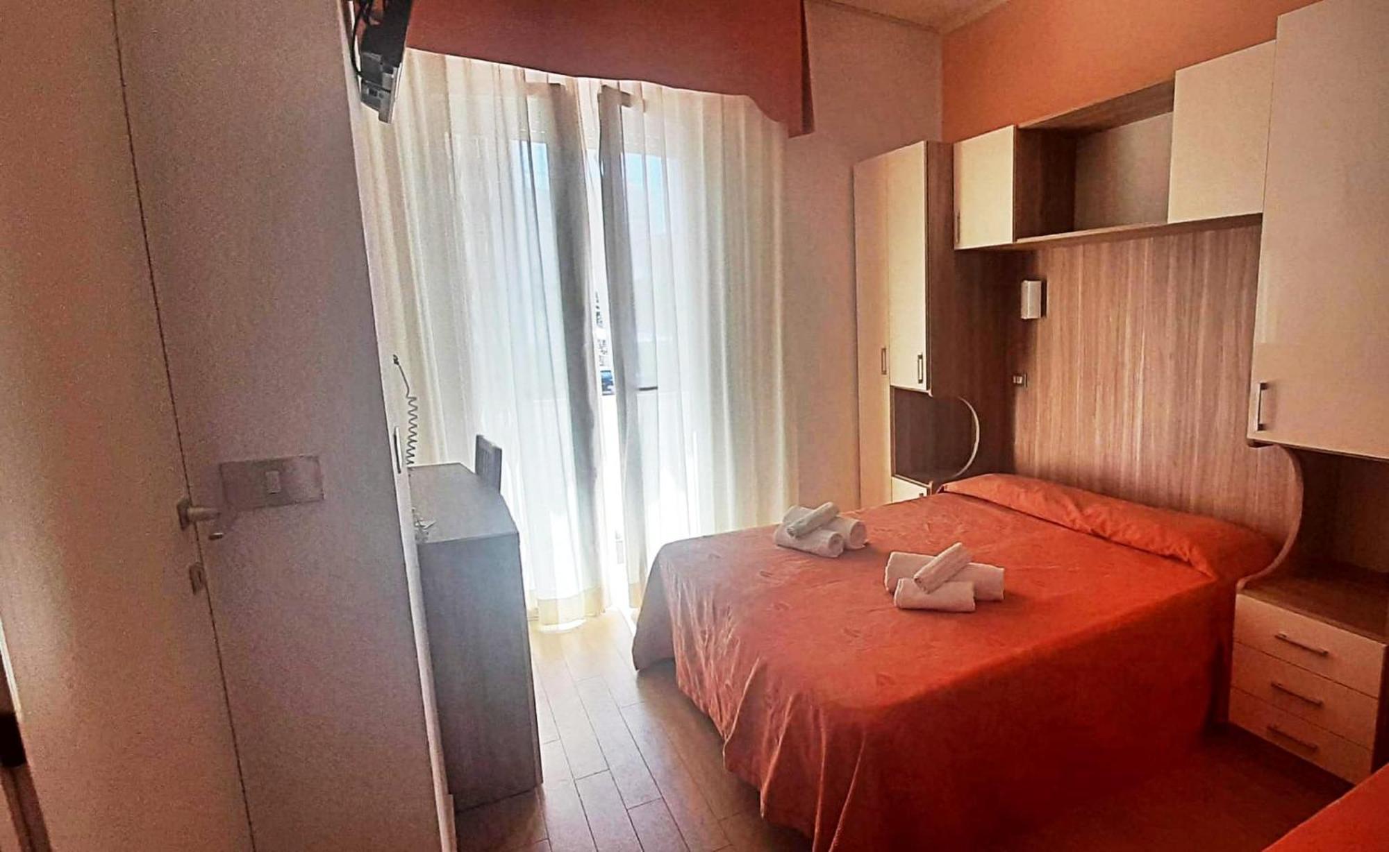 Deluxe Zimmer mit Kingsize-Bett