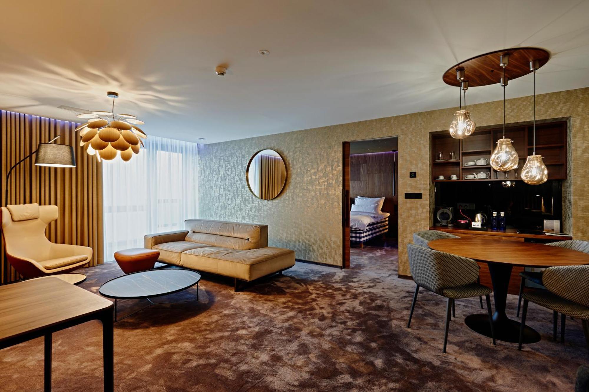Royal Apartment