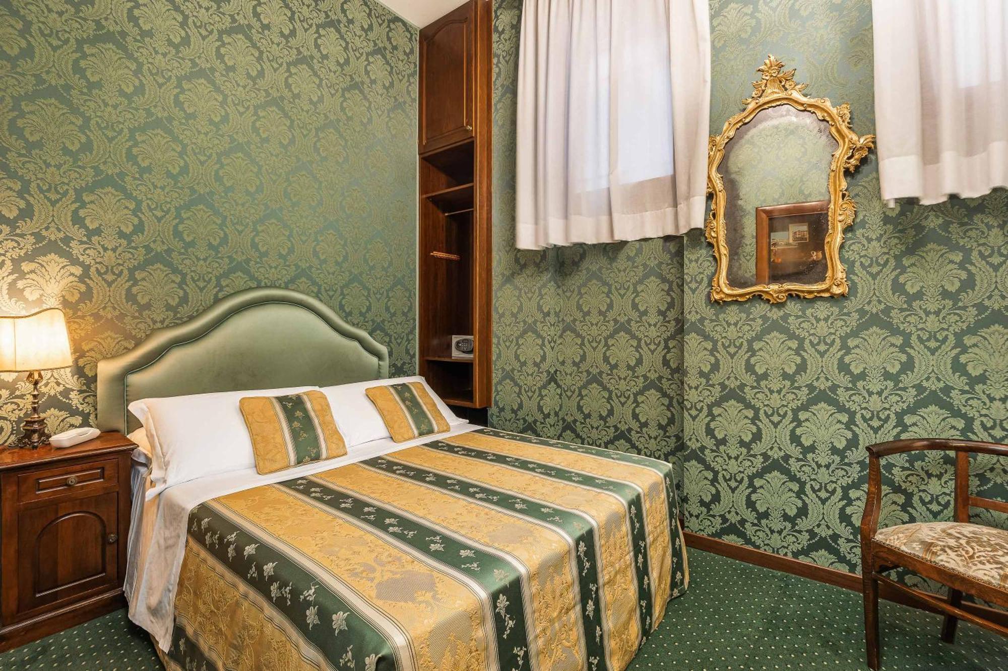 Classic Doppel- oder Zweibettzimmer