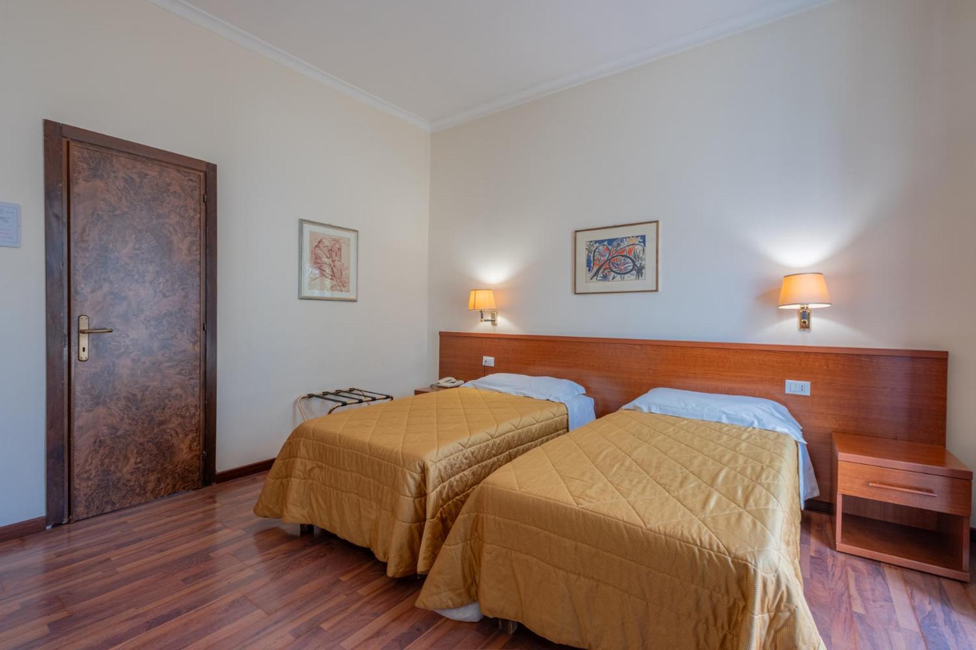 Zweibettzimmer