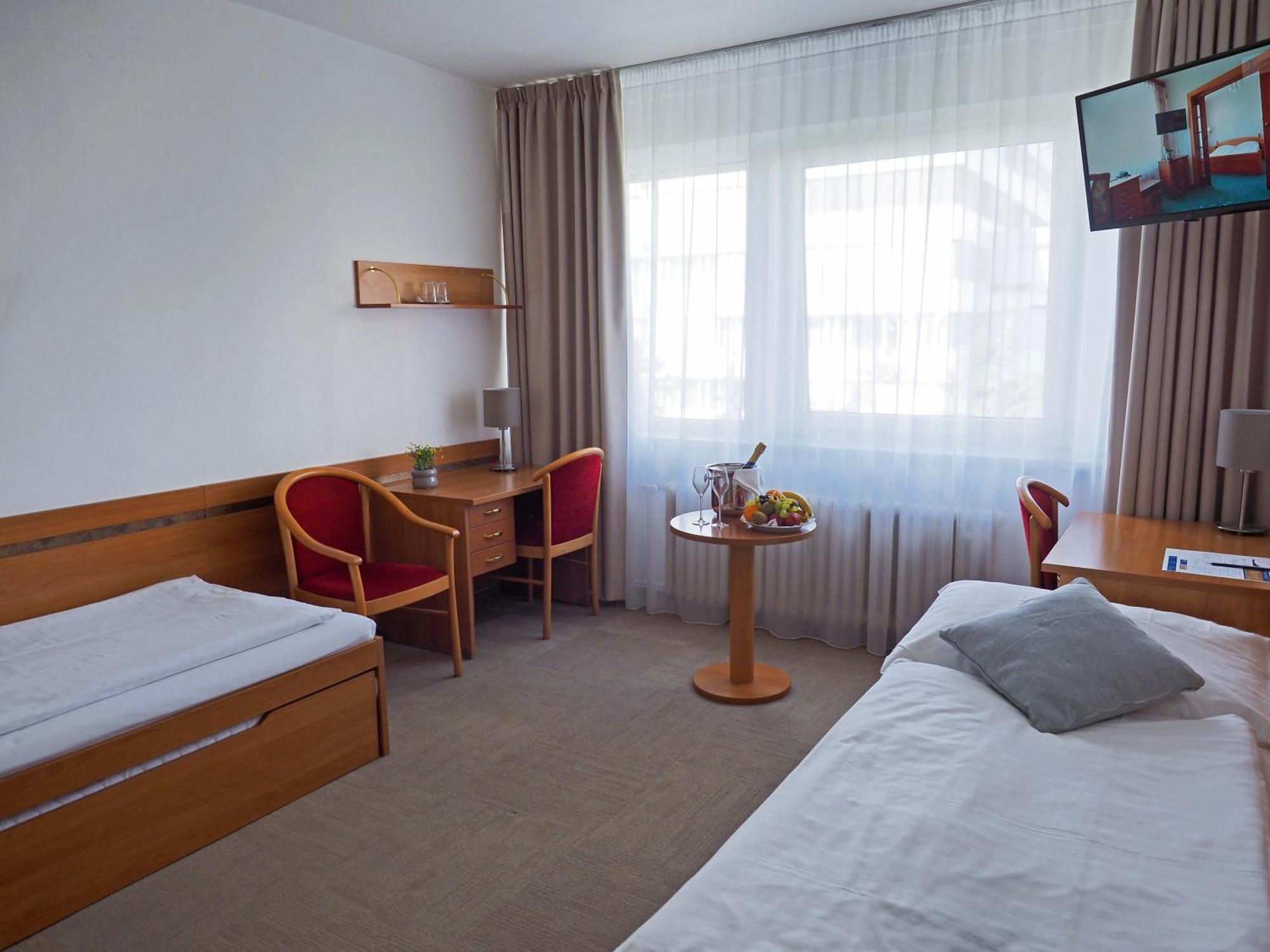 Zweibettzimmer