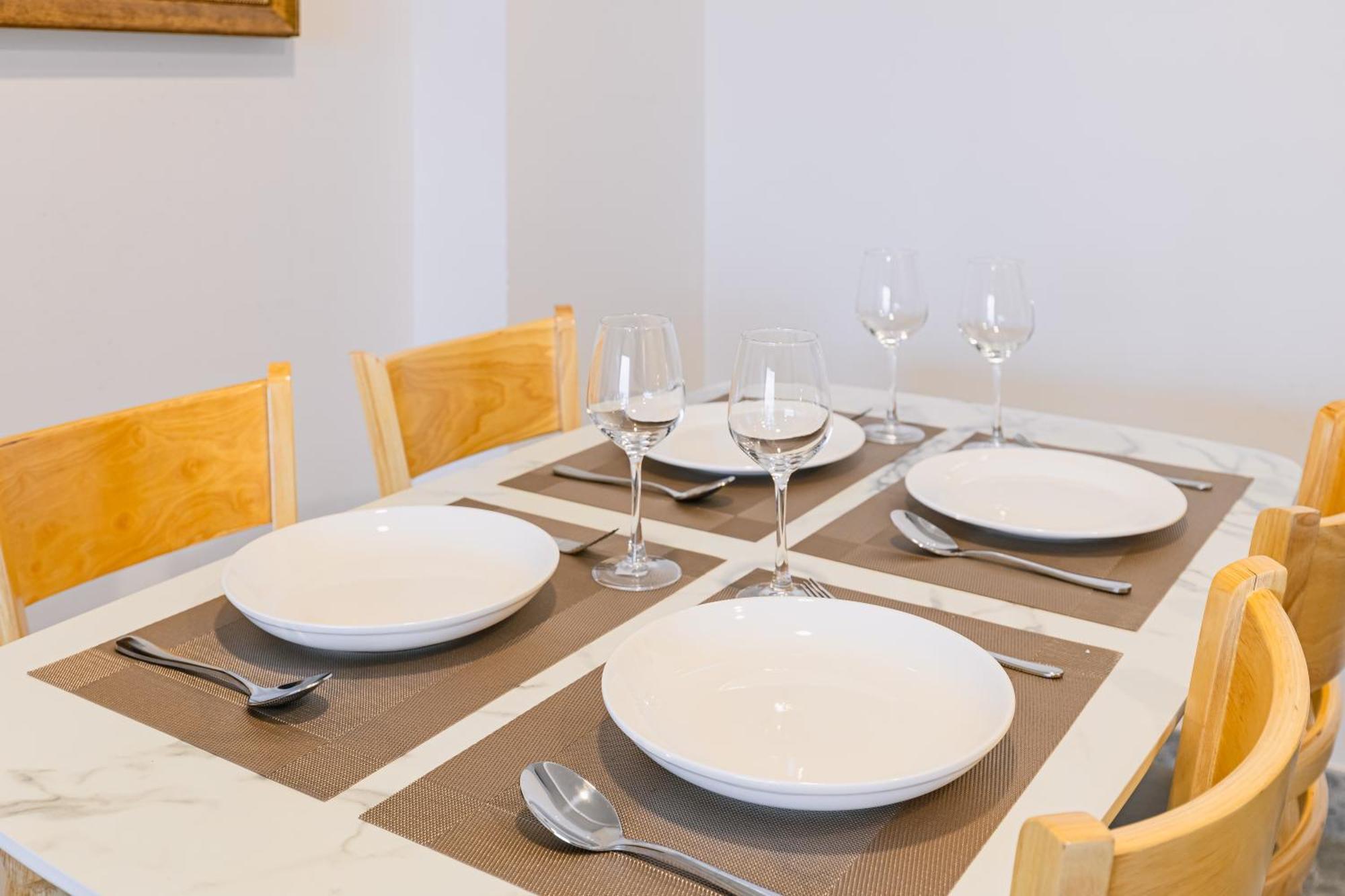 Apartment mit 2 Schlafzimmern mit Balkon und Terrasse