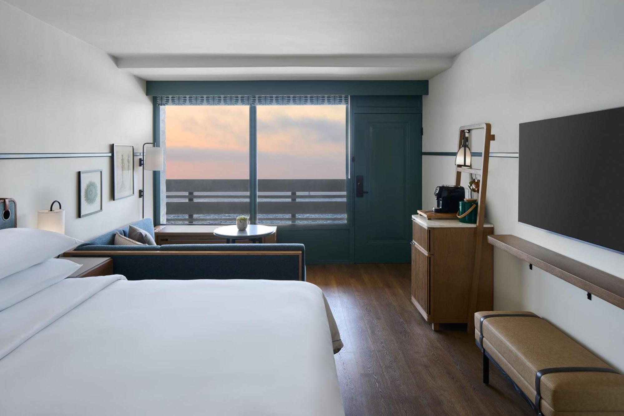 Premium King Room Ocean View