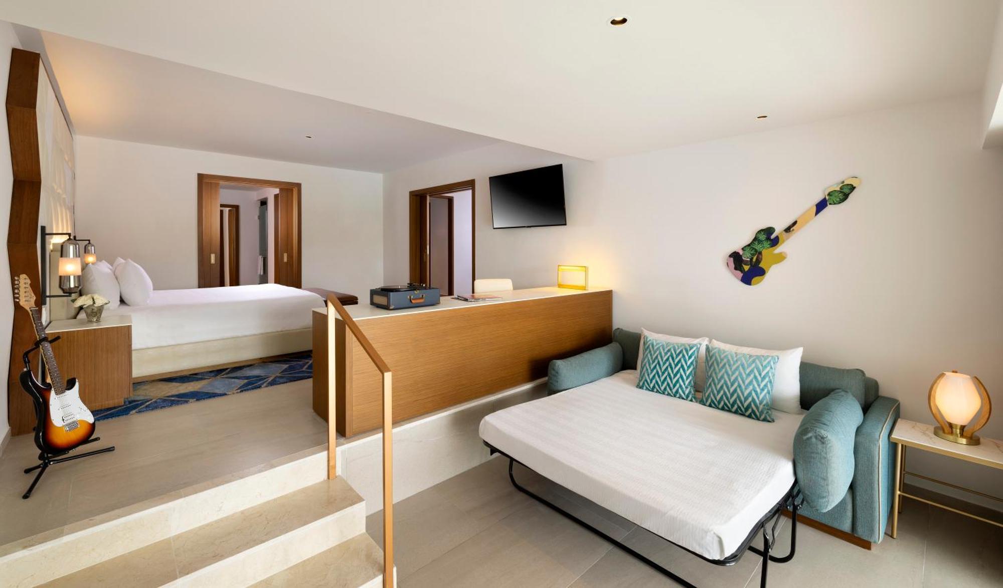 Rock Suite mit Kingsize-Bett, Schlafsofa und persönlichem Assistenten - 1 Schlafzimmer