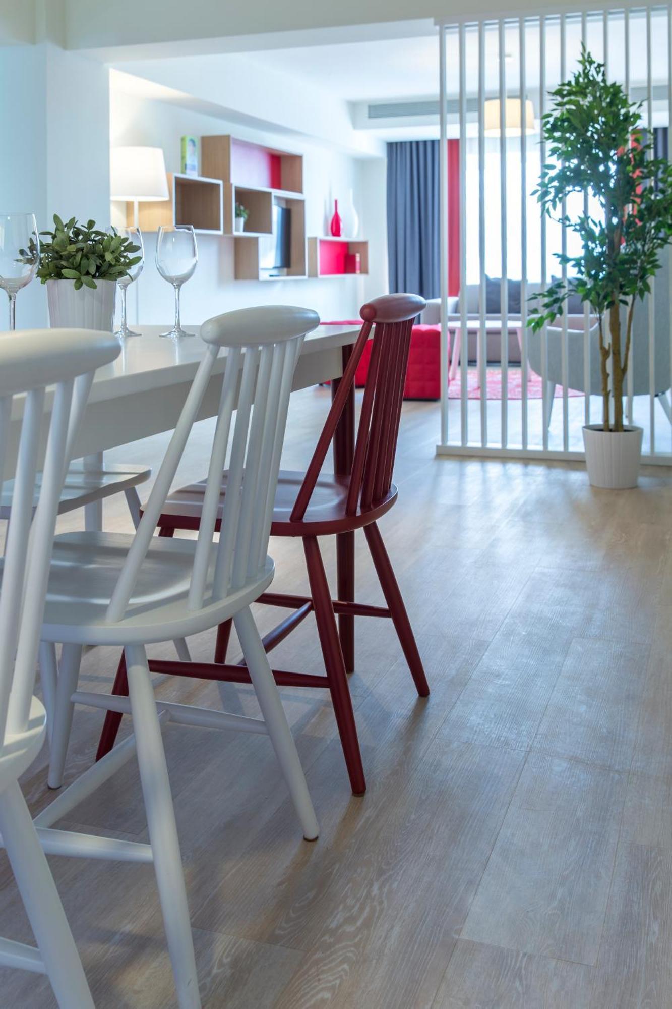 Apartment mit 2 Schlafzimmern und Balkon