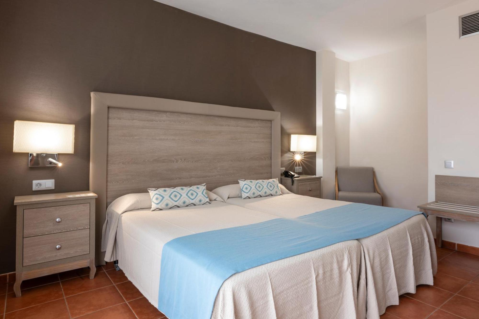 Villa mit 1 Schlafzimmer (2 Erwachsene)