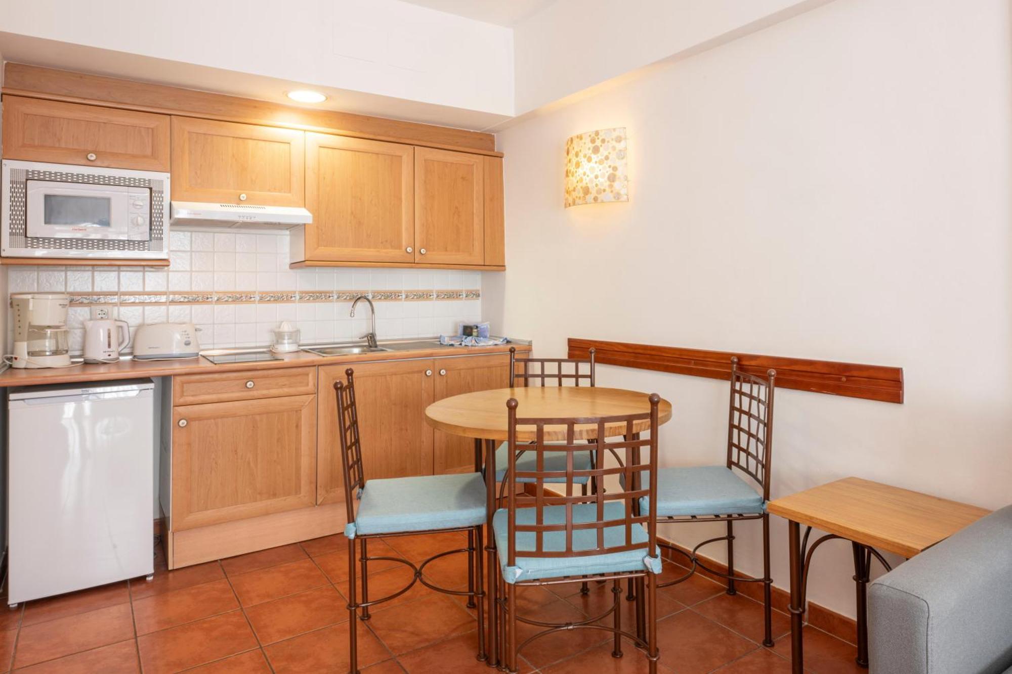 Bungalow (2 Erwachsene + 1 Kind)