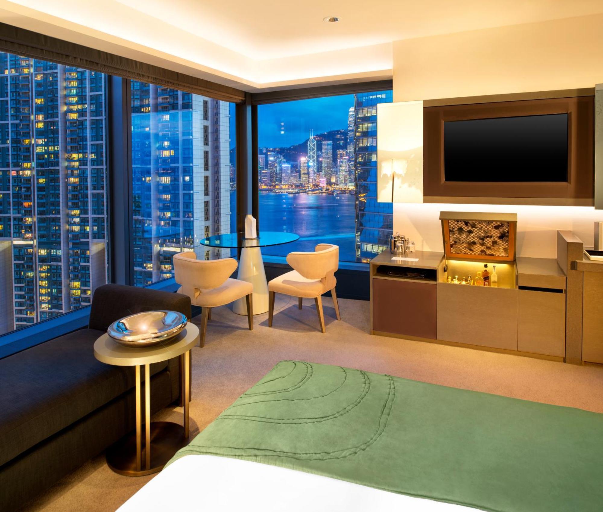 Eckzimmer Cool mit Kingsize-Bett und seitlichem Hafenblick