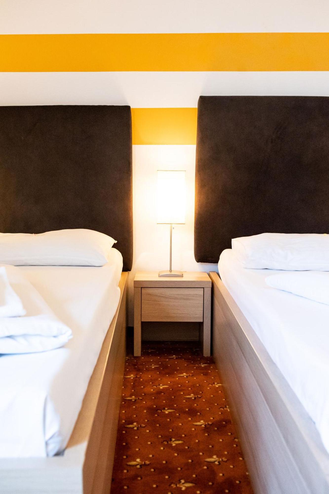 Dreibettzimmer