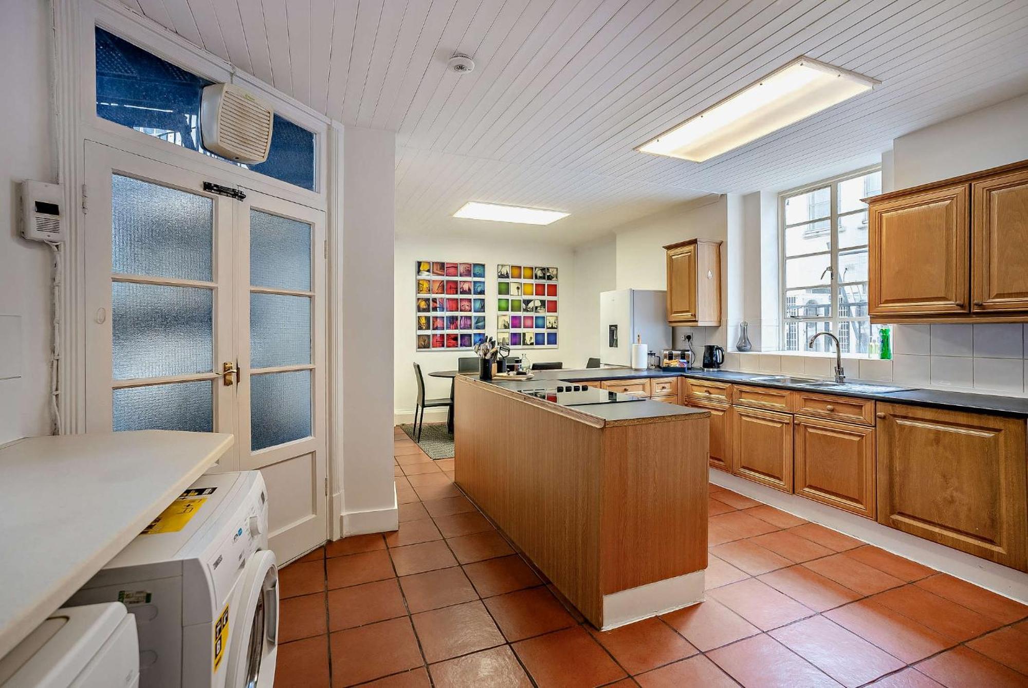 Deluxe Apartment
