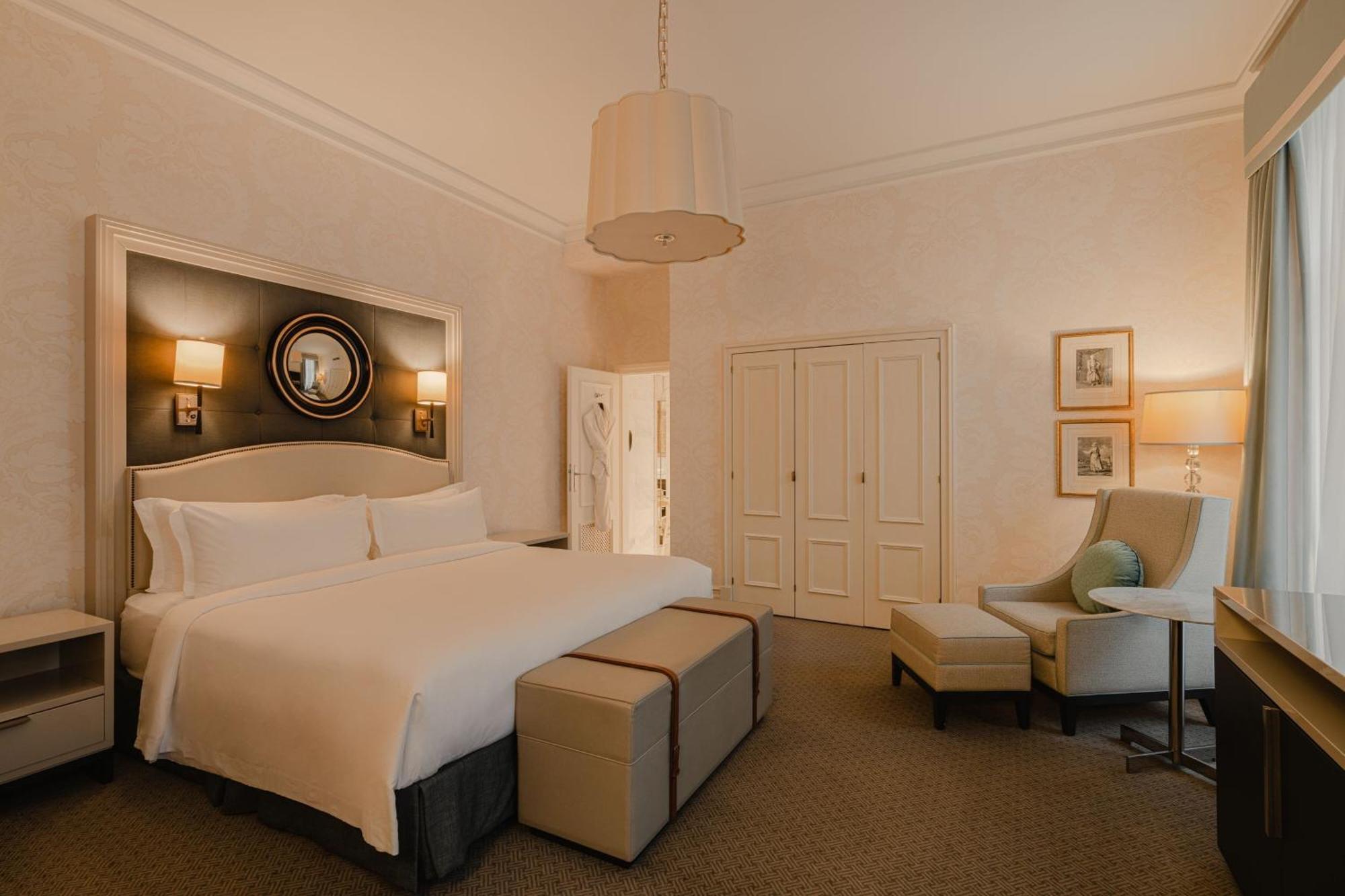 Suite Bristol mit 1 Schlafzimmer mit Kingsize-Bett