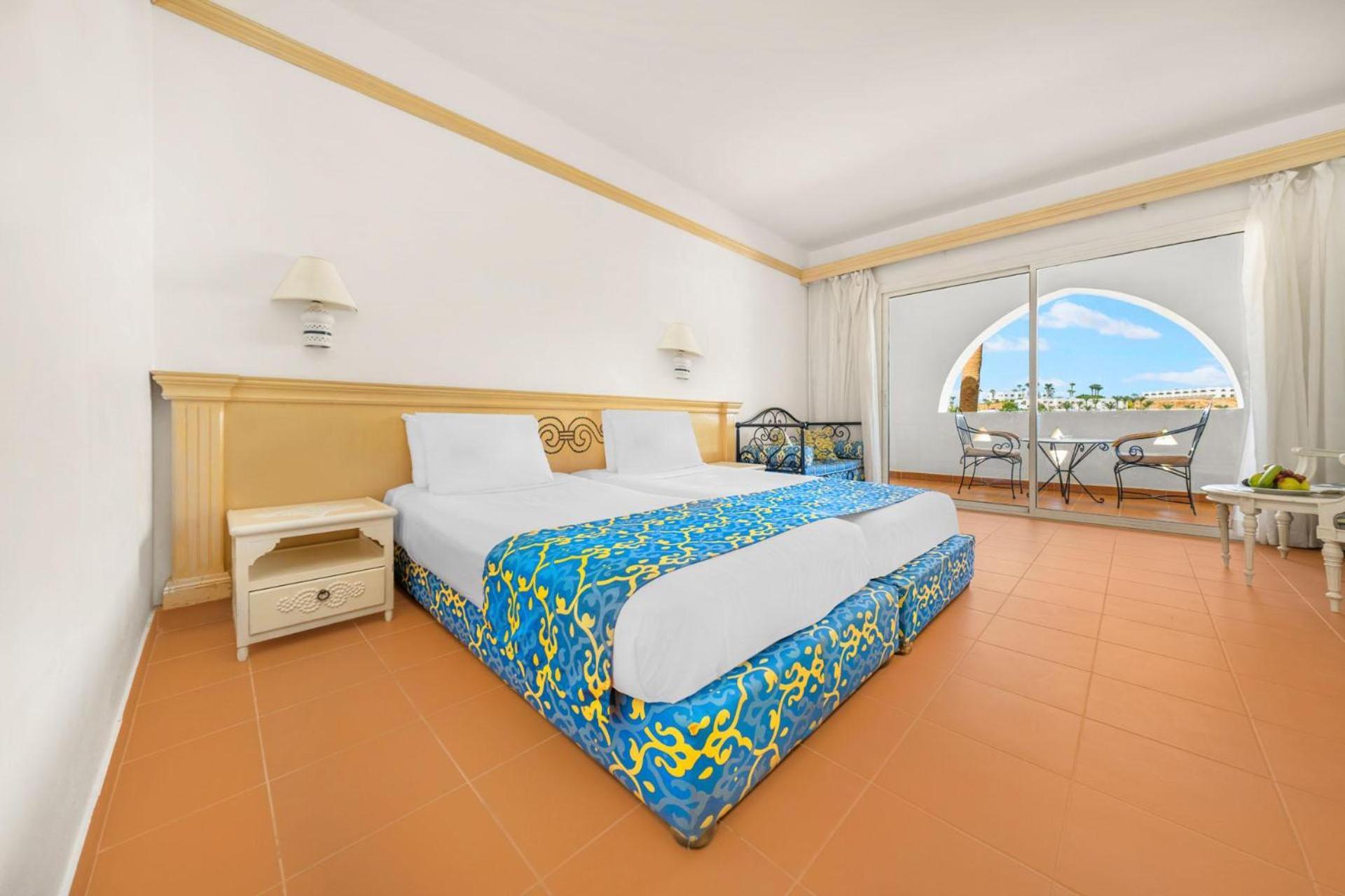 King's Lake Zimmer mit Queensize-Bett oder 2 Einzelbetten sowie See- und Meerblick