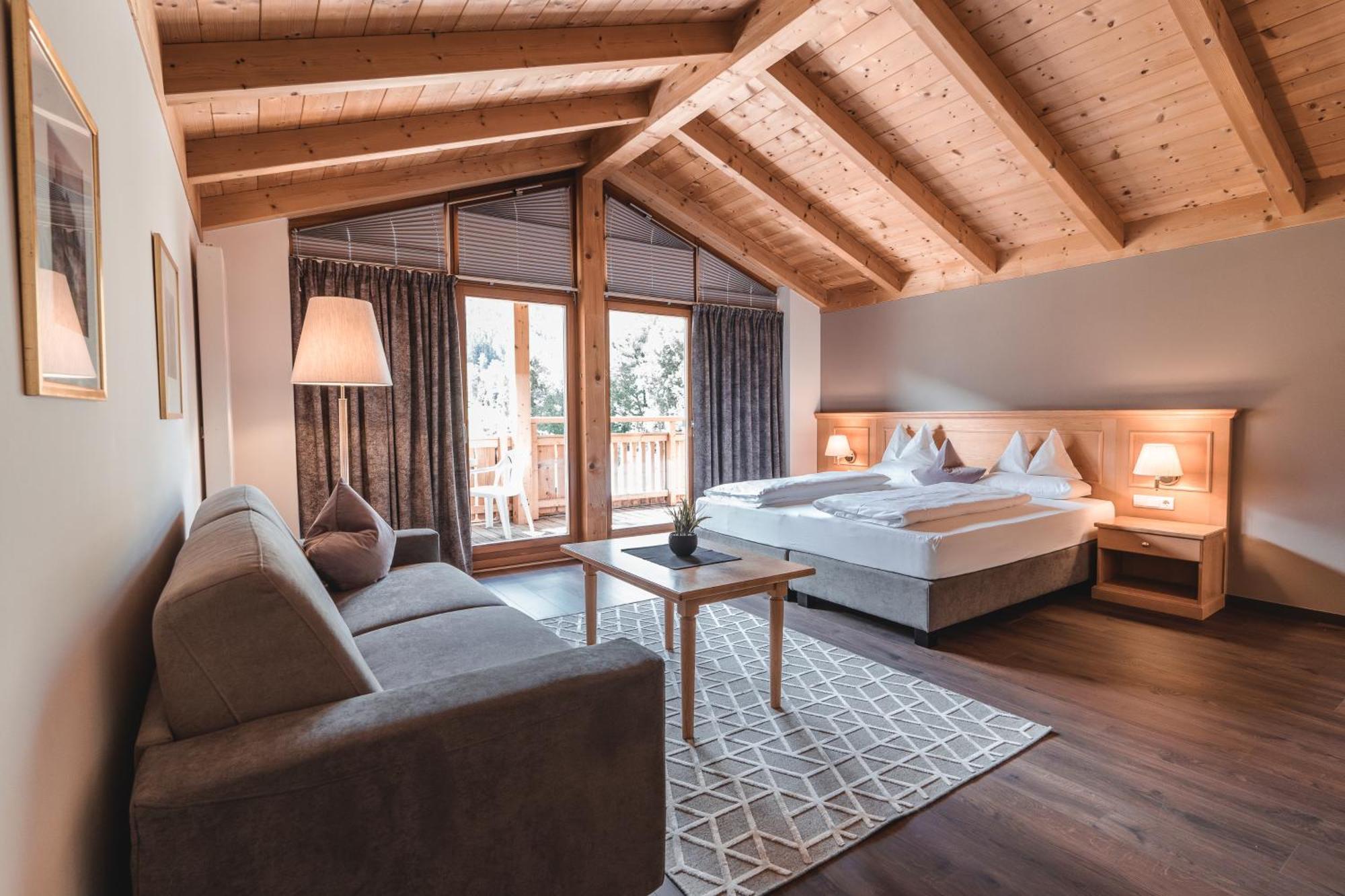 Deluxe Junior Suite